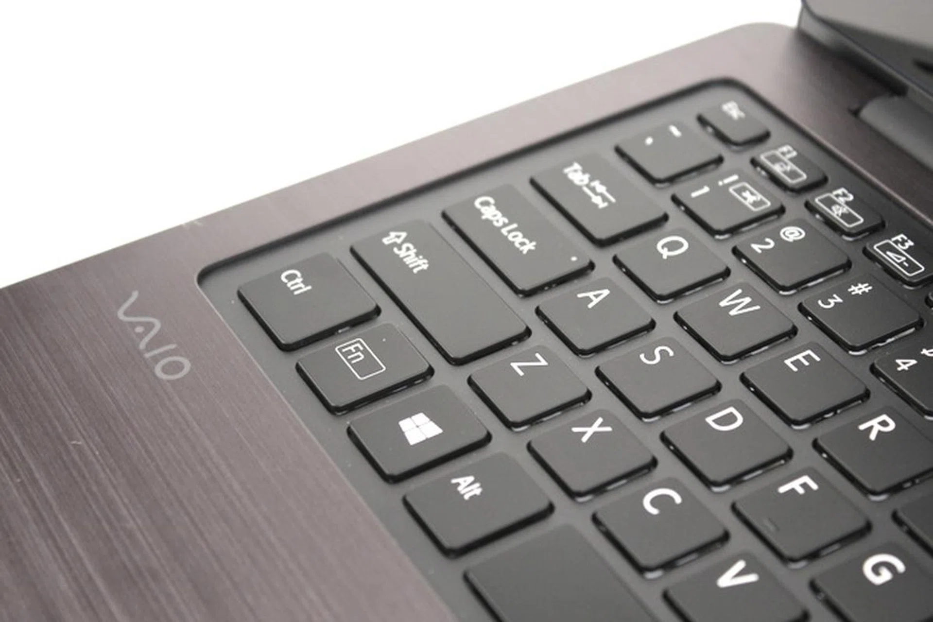 The keyboard well is a separate piece, and feels quite flimsy compared to the rest of the machine. There's some flex present, which aggressive typists might not appreciate. 