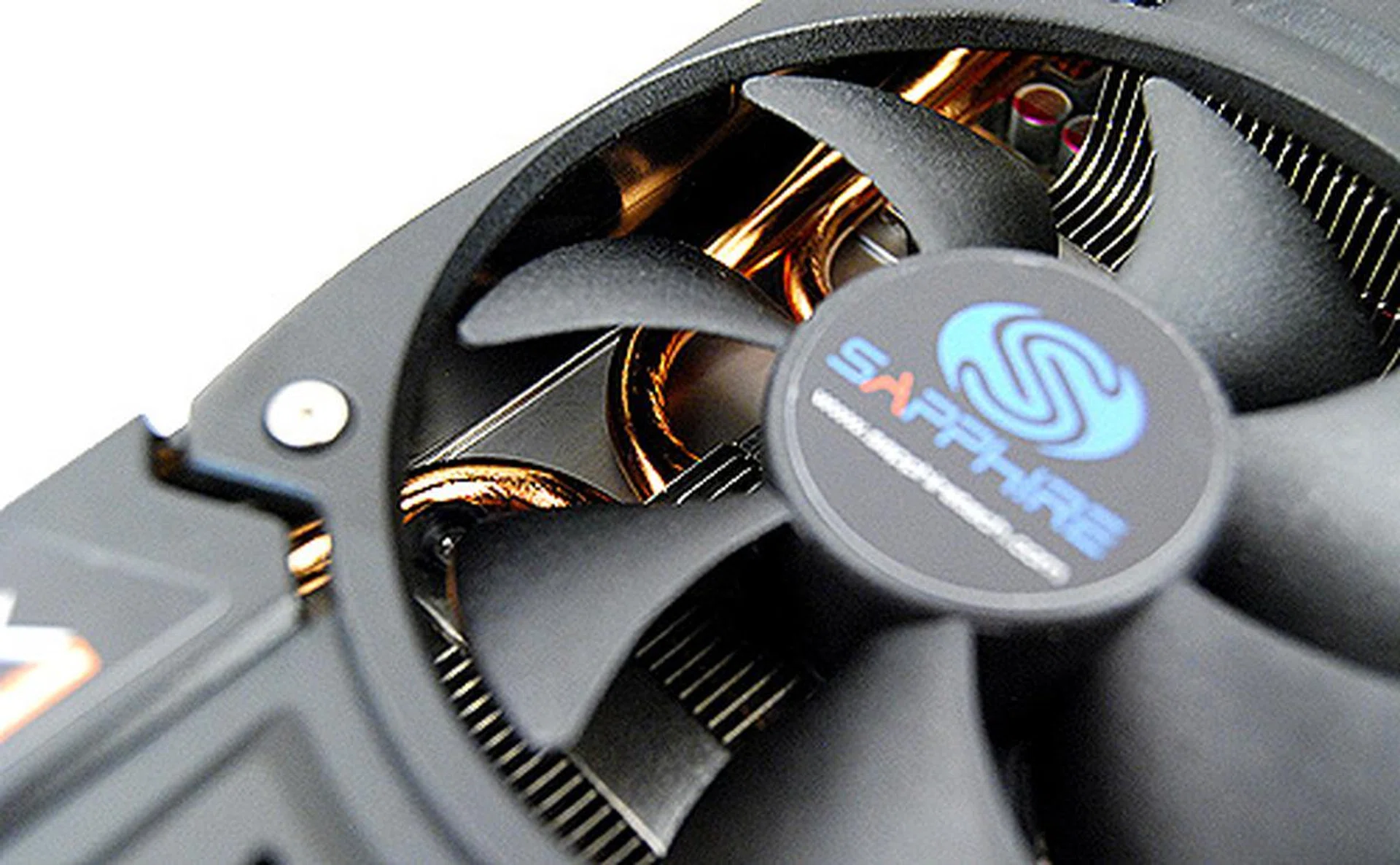 Concealed by the cooler cover are thick copper heat pipes that help draw heat away from the GPU core.
