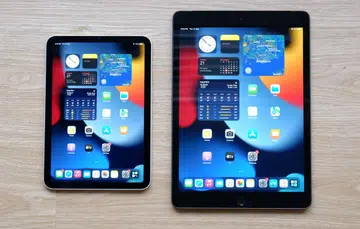 The new iPad Mini on the left and the new iPad on the right.