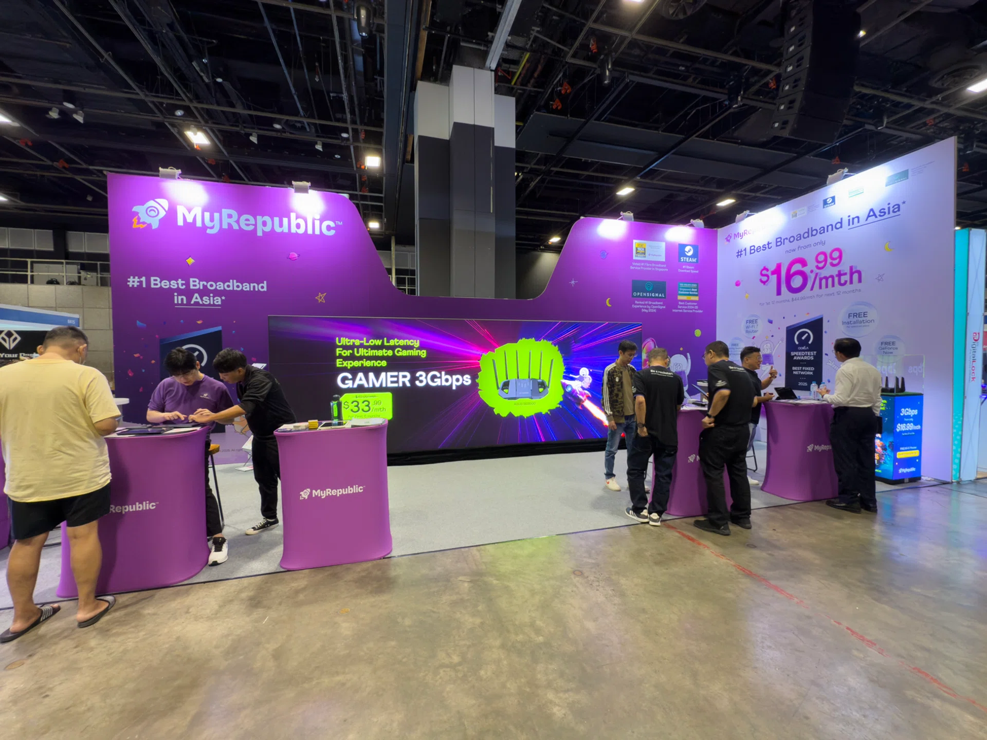MyRepublic booth (8418, 8420), Level 4