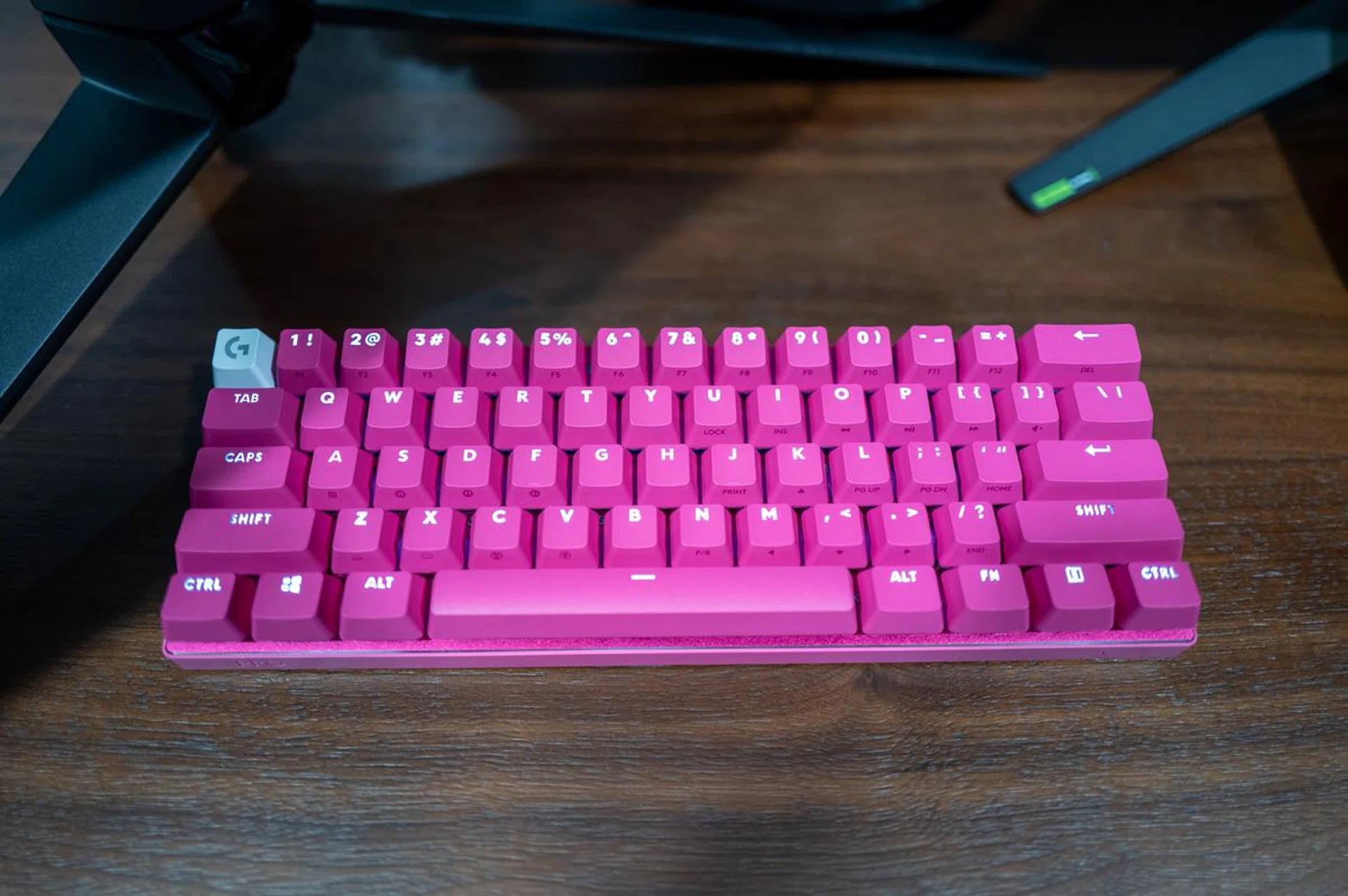 As a 60% keyboard layout, there are some noticeable keys missing such as the arrow and function keys.