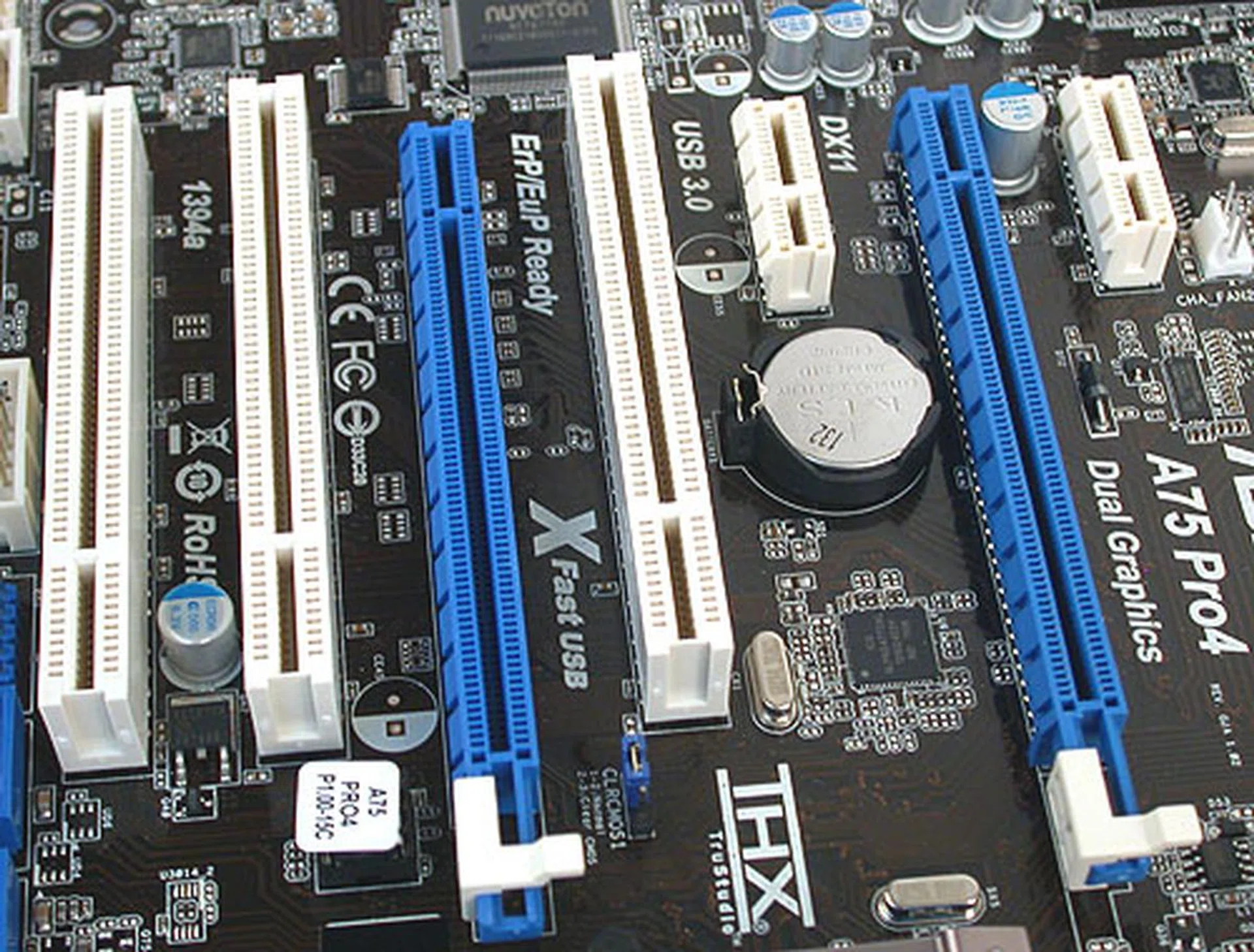 While there are two PCIe 2.0 x16 slots, only the first PCIe x16 slot has the full 16 lanes of bandwidth. The other is only rated at x4. CrossFireX is however supported, though we won't recommend it given the bandwidth limitations. Of course, there are plenty of PCIe x1 and PCI slots given its ATX form factor.