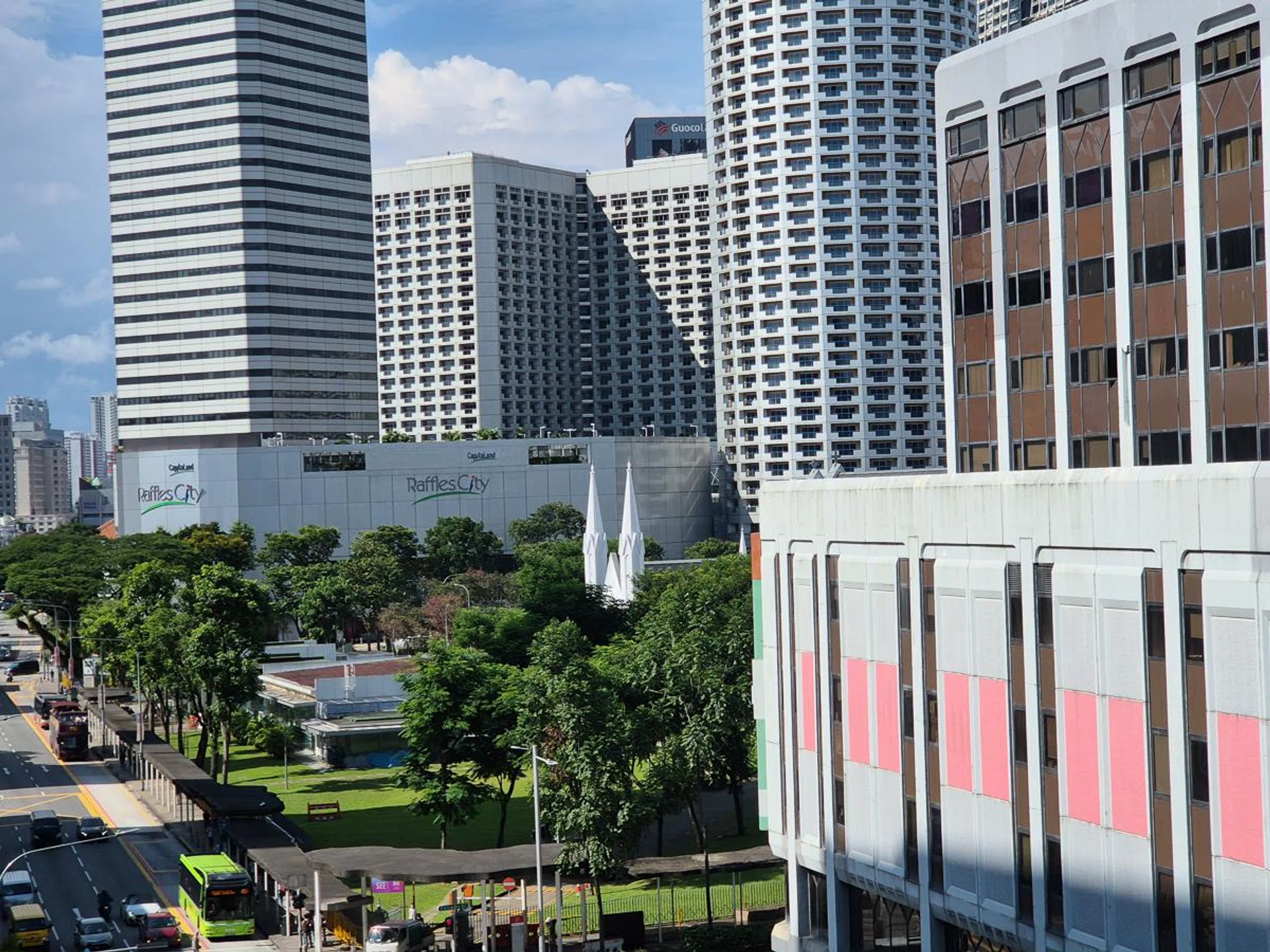 Samsung Galaxy S24, 3x optical zoom.