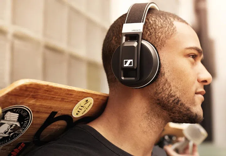 The Urbanite XL gets a wireless version too.