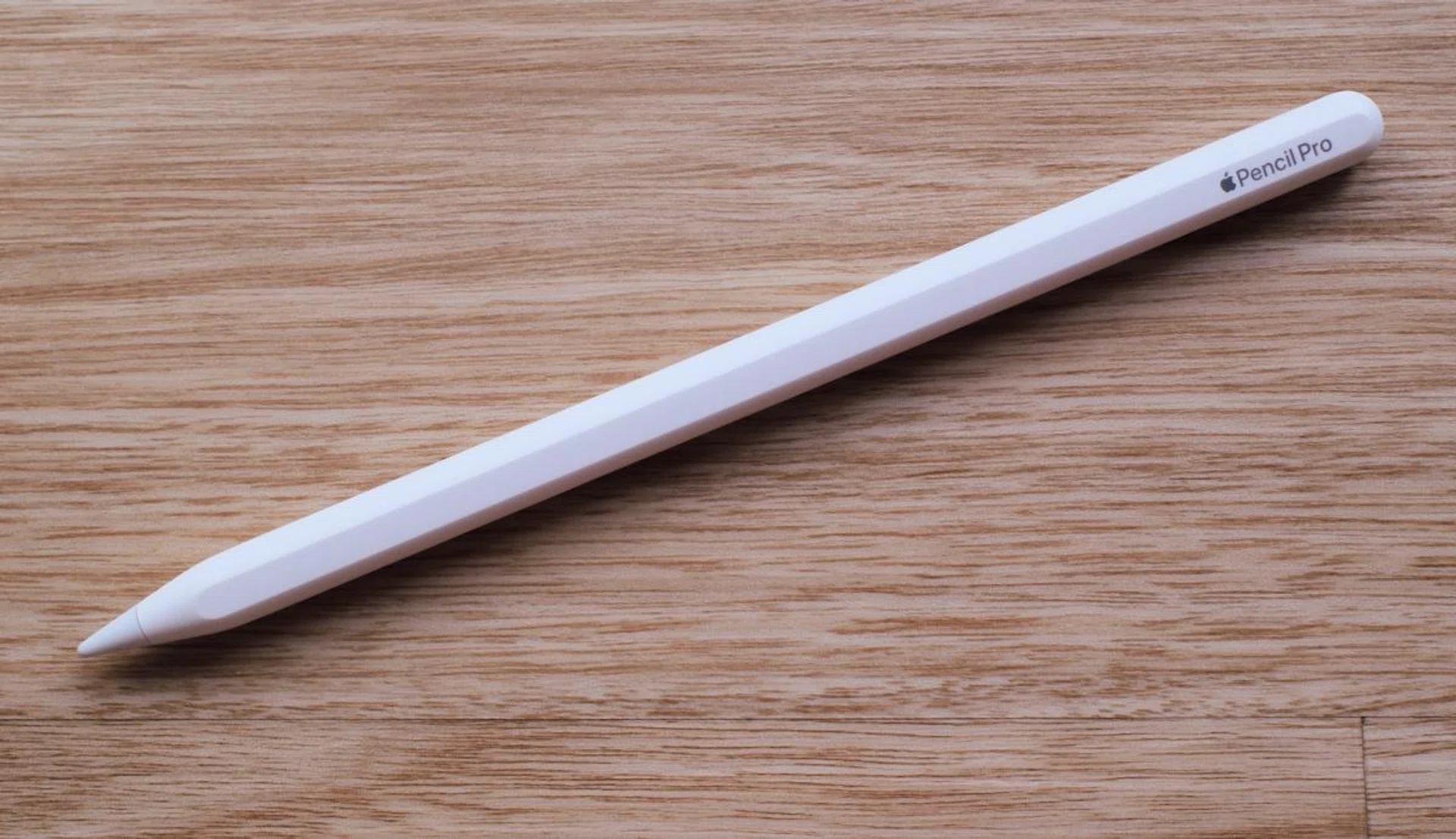 The new Apple Pencil Pro only works with the new iPad Pros and iPad Airs.