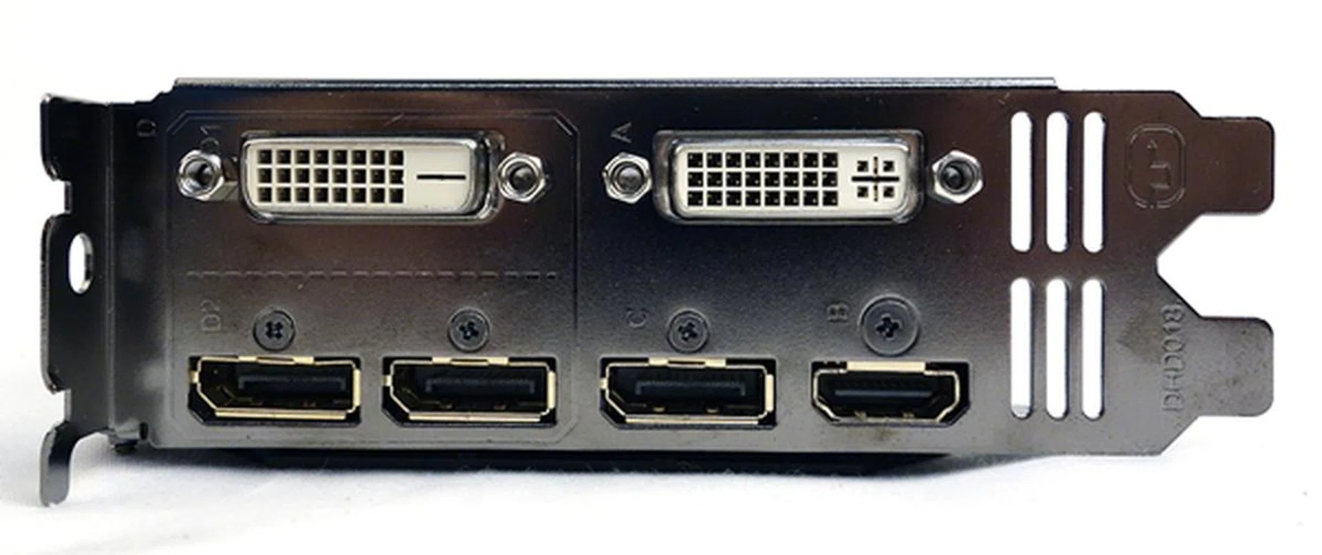 For video connectivity options, there's a pair of dual-linked DVI connectors - one DVI-D port, and a DVI-I one. In addition, there are three DisplayPort ports, and a single HDMI 2.0 port. Notice that if you use the DVI-D port, two of the DP ports will be disabled and the reverse applies as well. Flex Display technology is able to proved this leeway to suit user's needs.