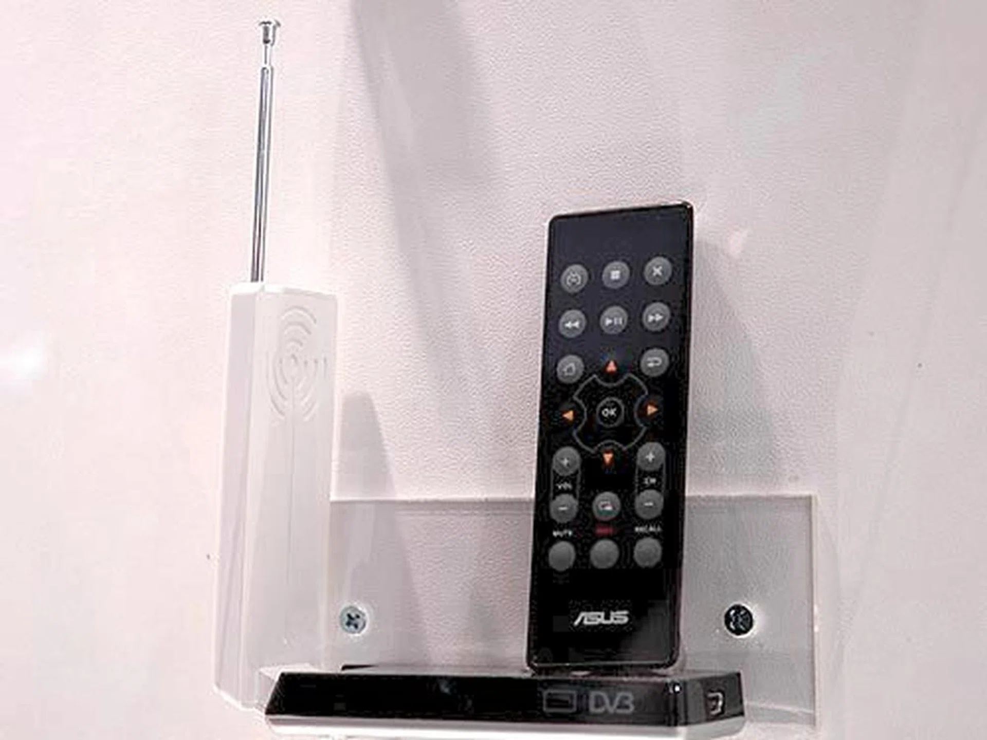 For even more flexible entertainment on the go, the ASUS My Cinema U3000 is a USB-based TV tuner device which lets you watch DVB-T broadcasts. It also comes with a remote controller for those in the habit of channel surfing.