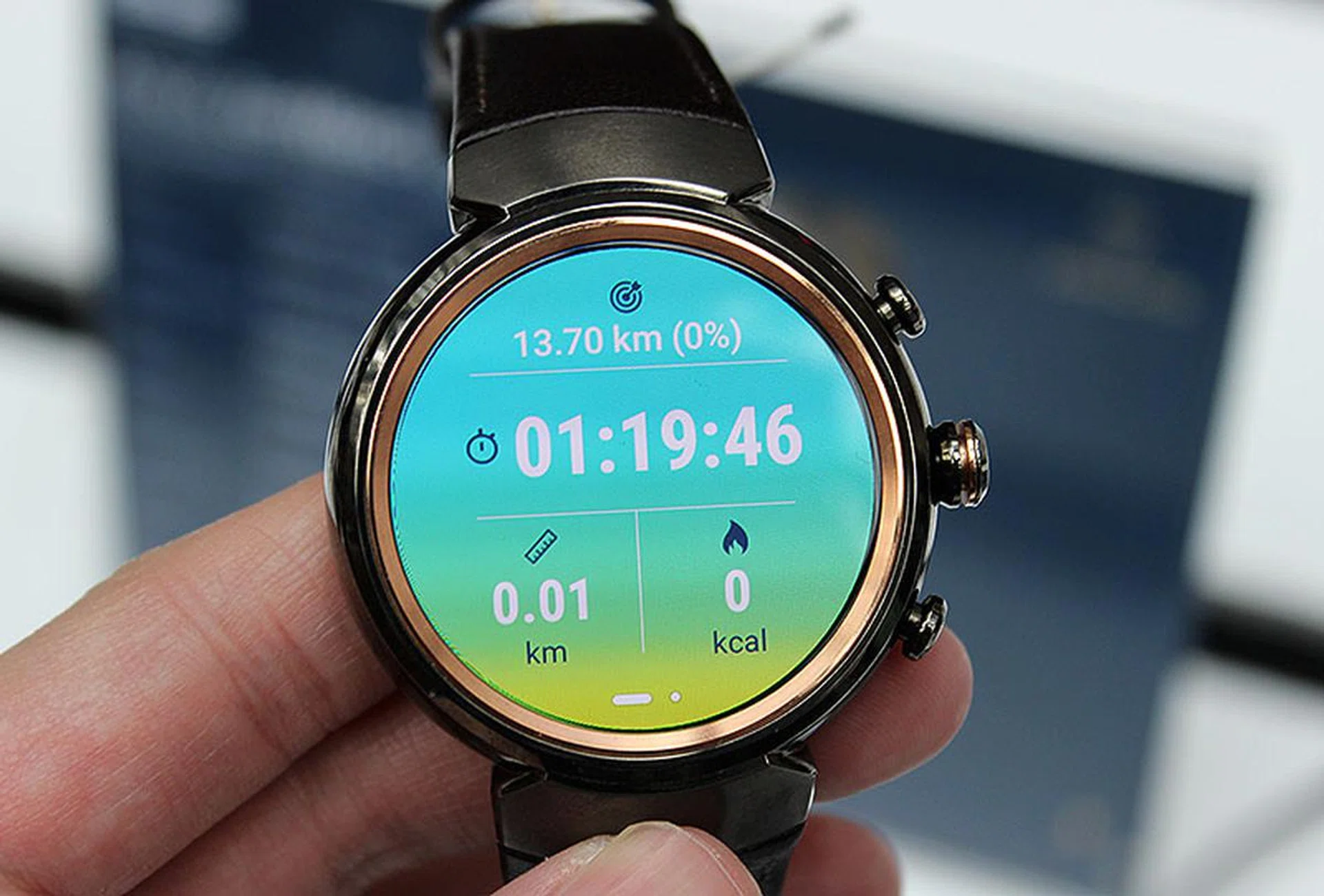The ZenWatch 3 will come in three colors - silver, gunmetal and rose gold. This is the gun metal variant.
