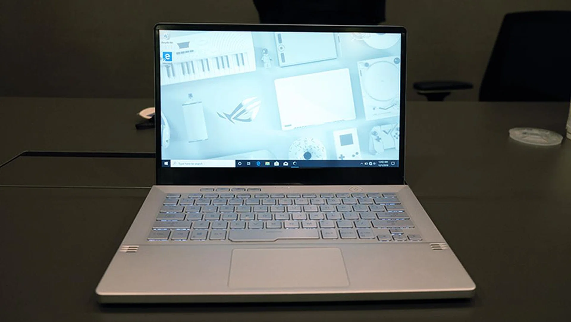 ASUS ROG Zephyrus G14