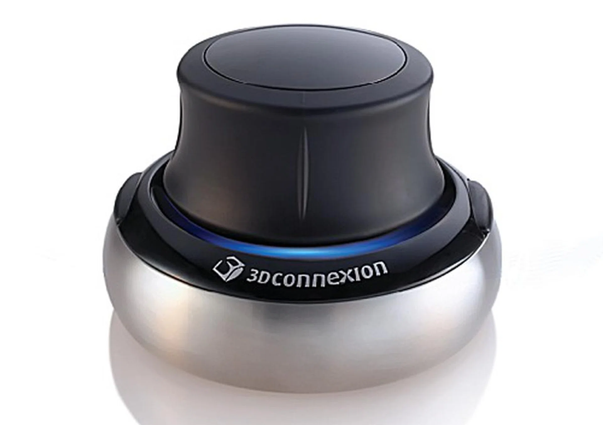  Thankfully, not all mice improvements can be attributed to a hard core gamer's needs, as the 3Dconnexion's 3D mouse, the SpaceNavigator proves. Featuring an intuitive control for 3D movement, rotation, including up and down motions, the SpaceNavigator could rock your world.  