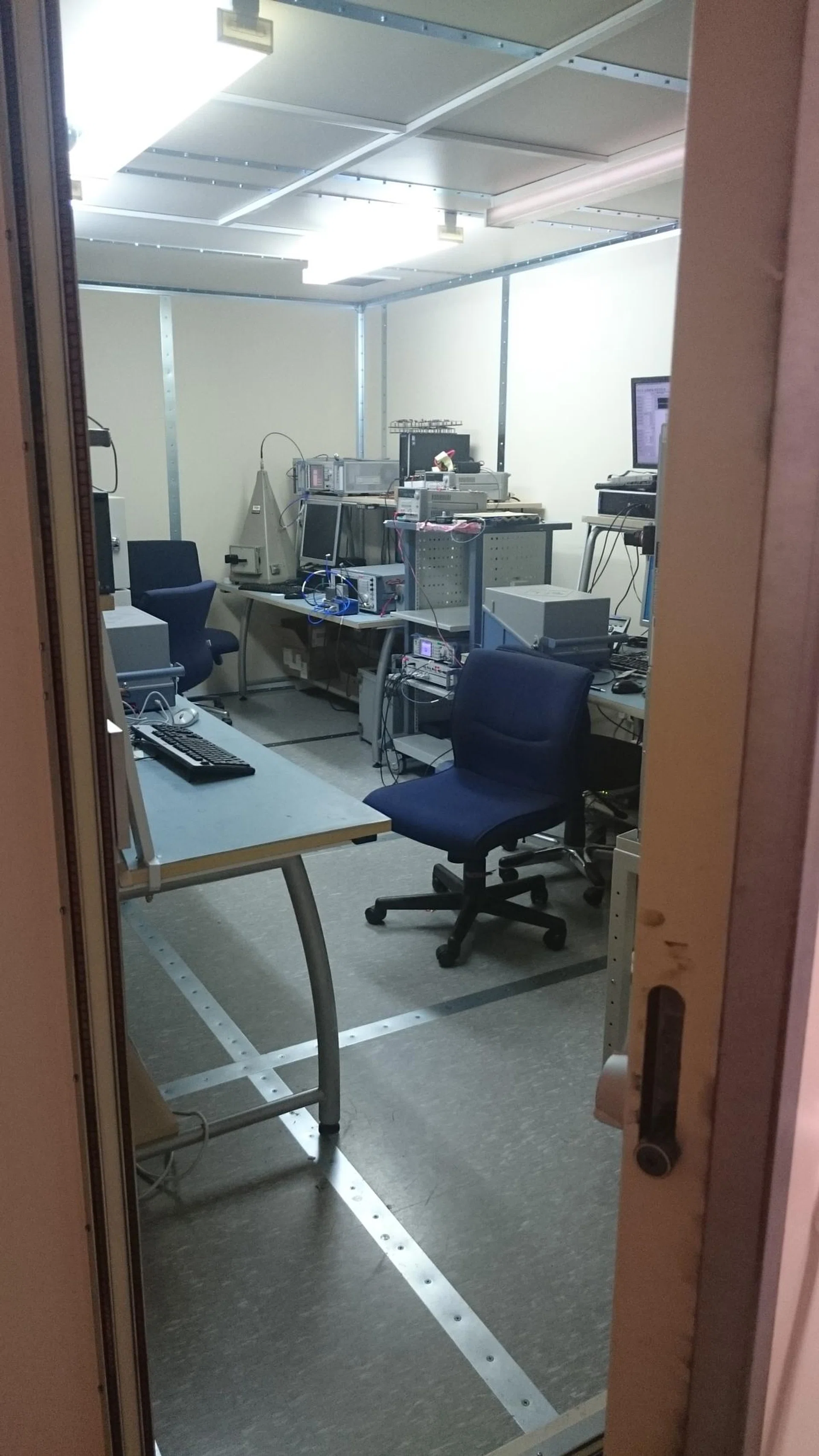 Inside Intel: A peek inside Intel's Singapore labs | HardwareZone Singapore