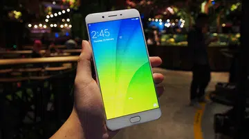 Oppo R9s Plus.
