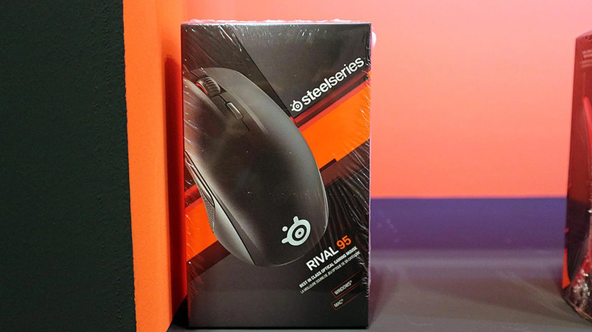 The star buy of the SteelSeries products is the SteelSeries Rival 95 mouse. It has a DPI of 4,000 with SteelSeries-manufactured buttons that boasts longevity of up to 20 million clicks. You can grab it for just S$39.90 at Booth 8610. 