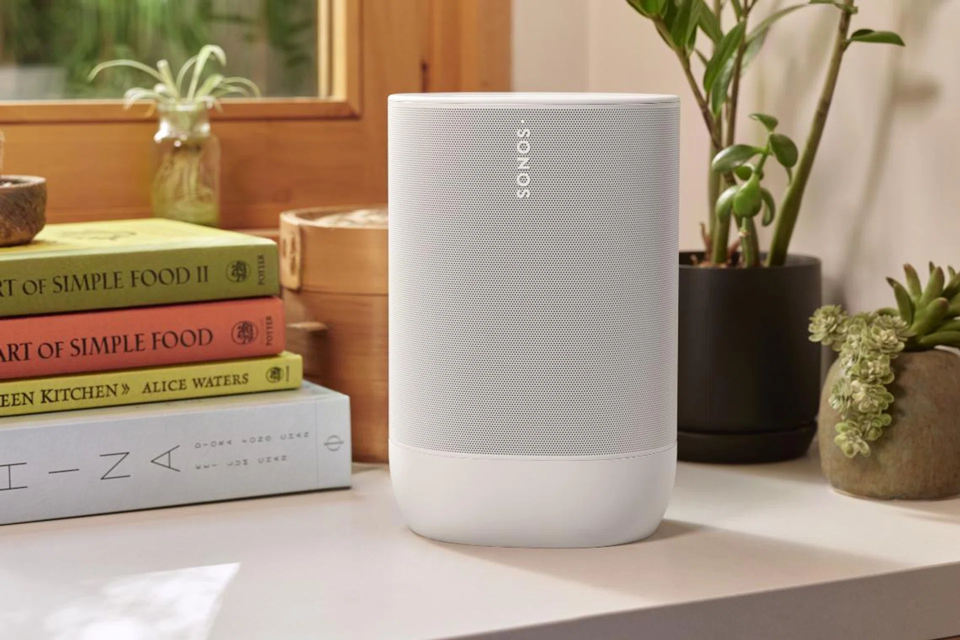 This is the Sonos Move 2. (Image source: Sonos)