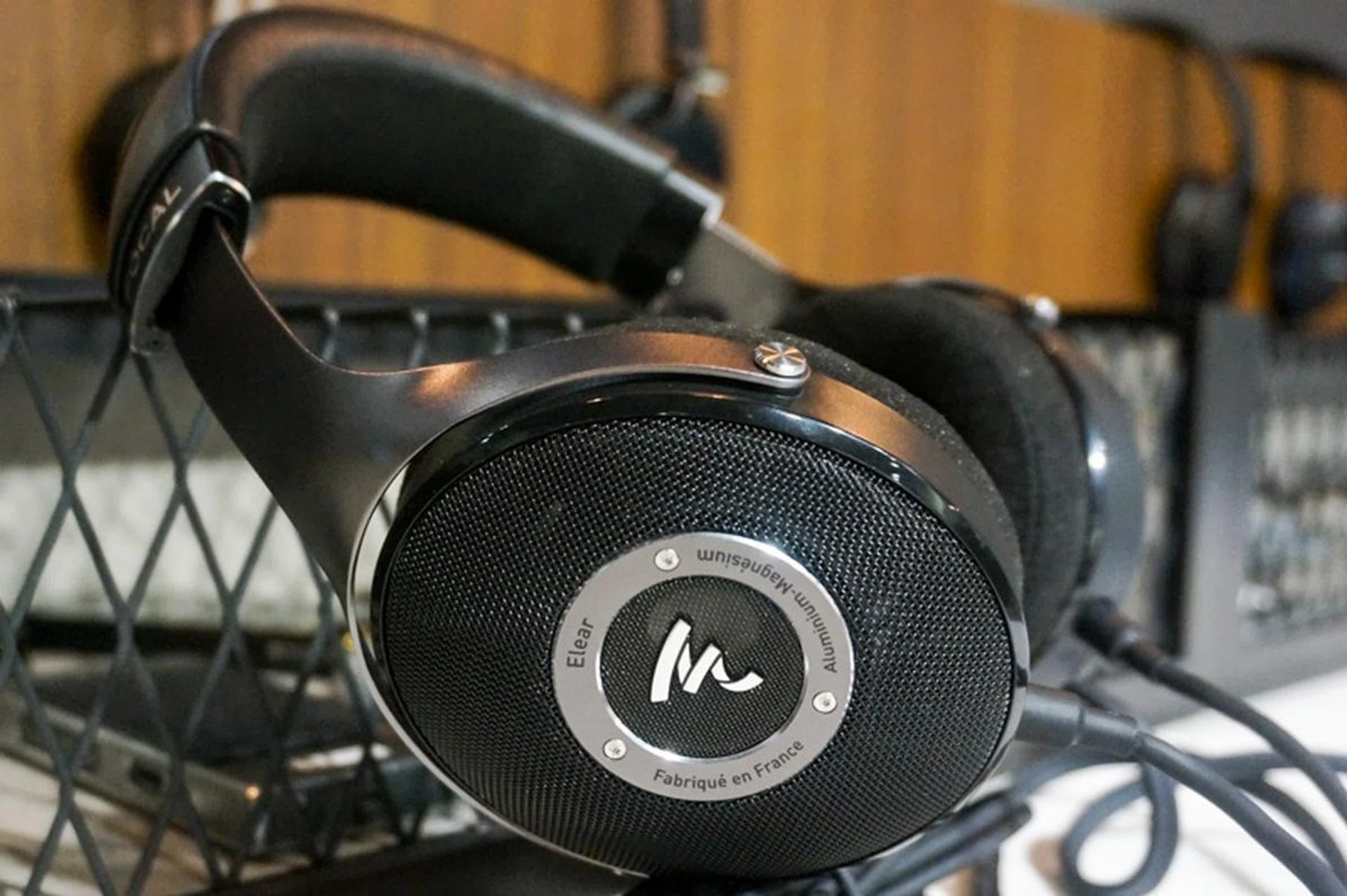 The Focal Elear has very impressive dynamics and naturalness.