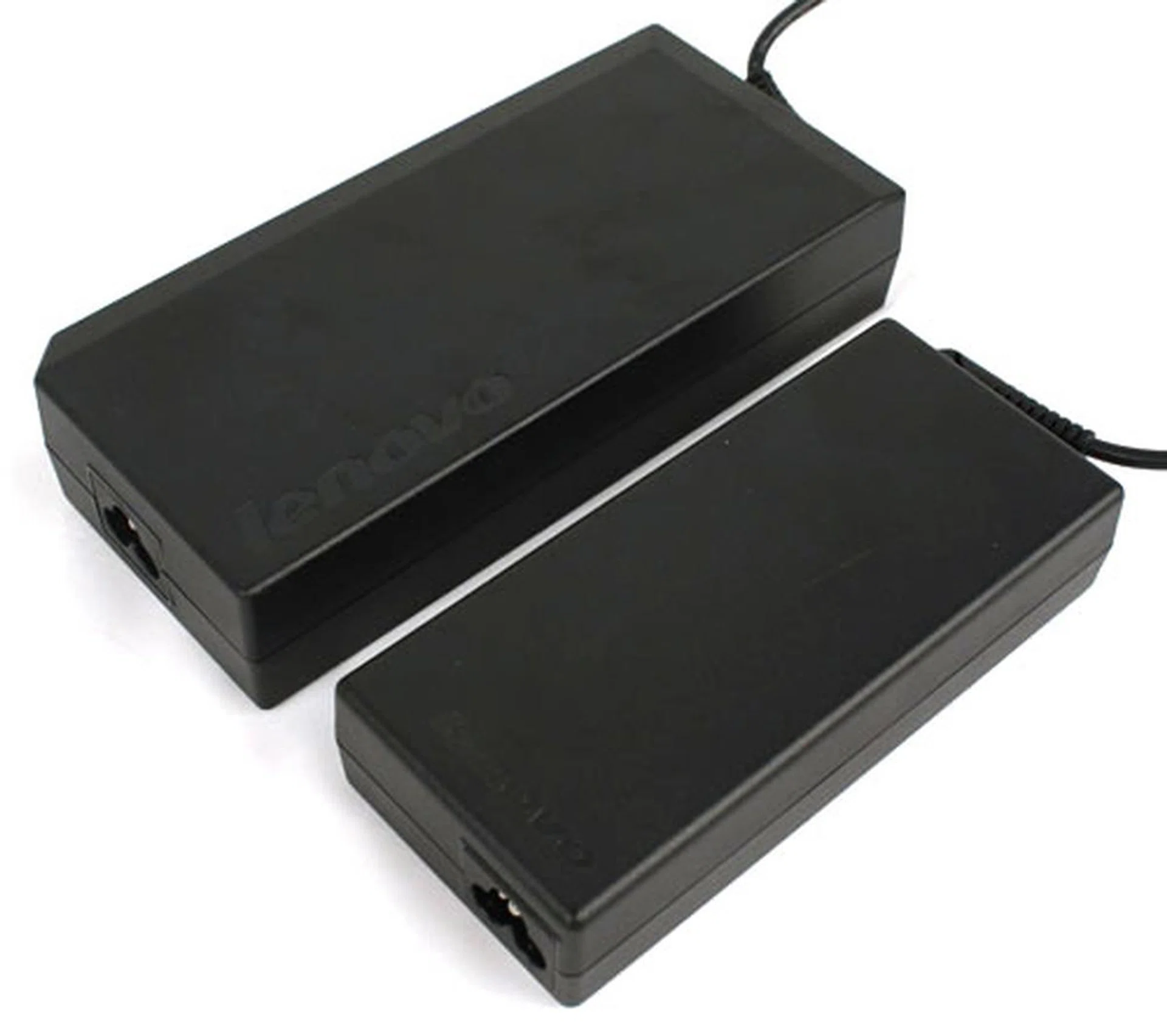 The Y500 comes supplied with two power bricks. The larger one is required for SLI gaming.