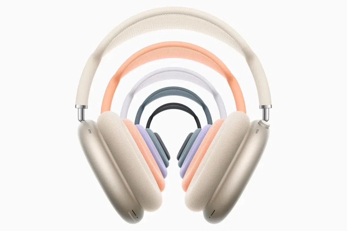 The AirPods Max with USB-C now supports lossless and ultra-low