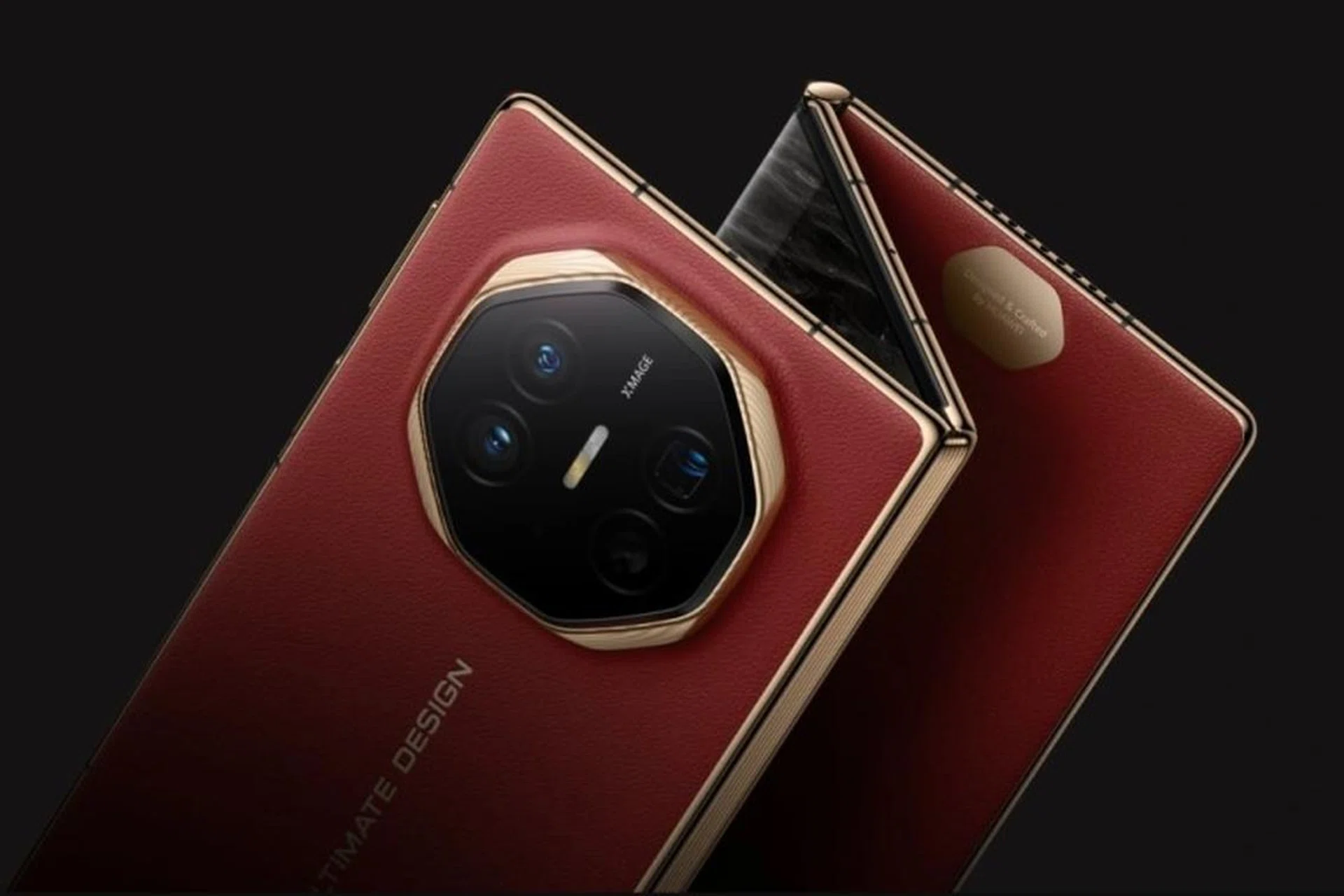 The replacement fee for the motherboard of the Huawei Mate XT can buy you another flagship Android smartphone or the Apple iPhone 16 Pro (128GB). (Photo: Huawei)