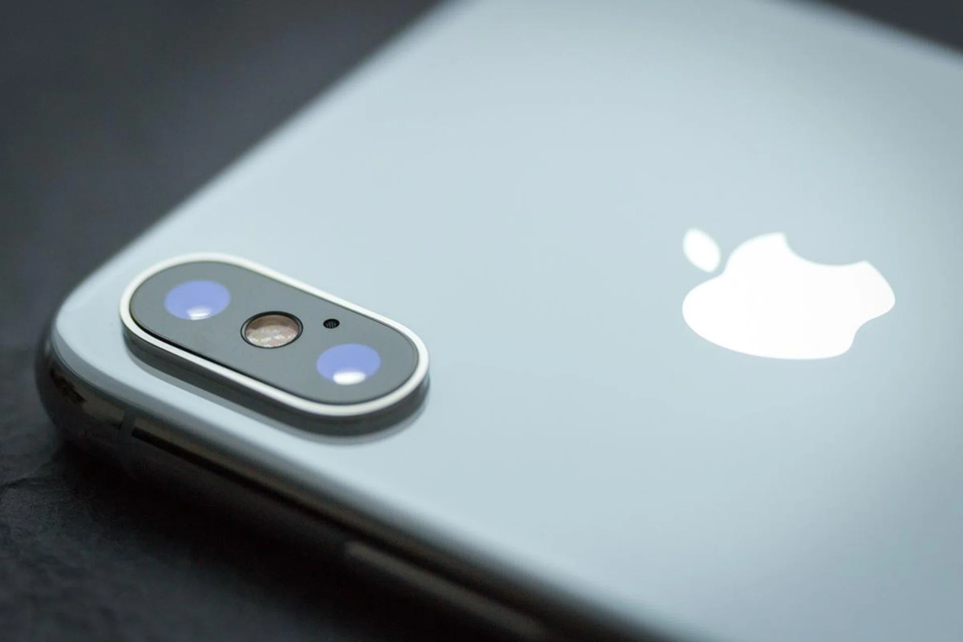 You’re not alone anymore, iPhone X.