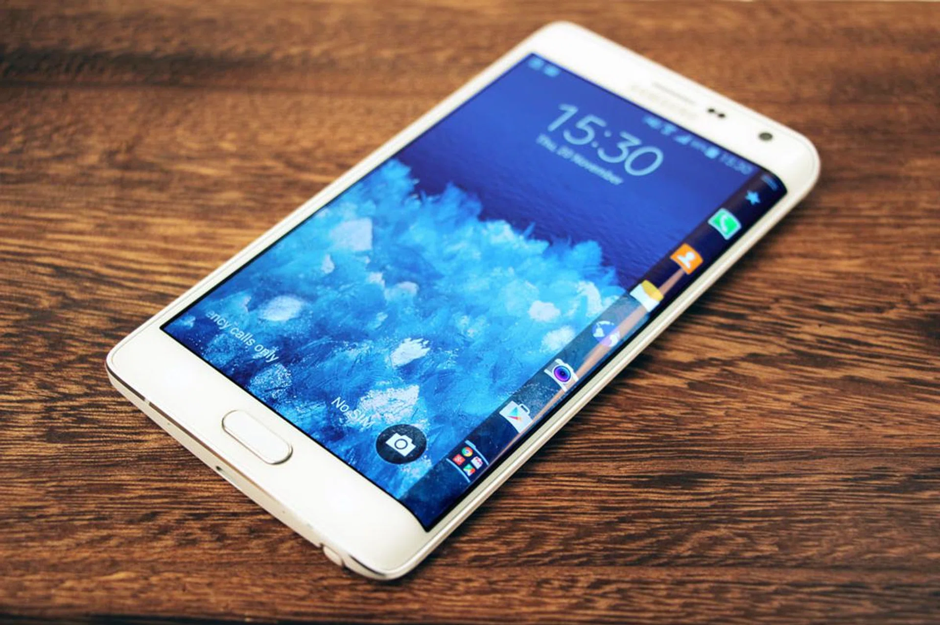 Like a Note 4 with sprinkles.