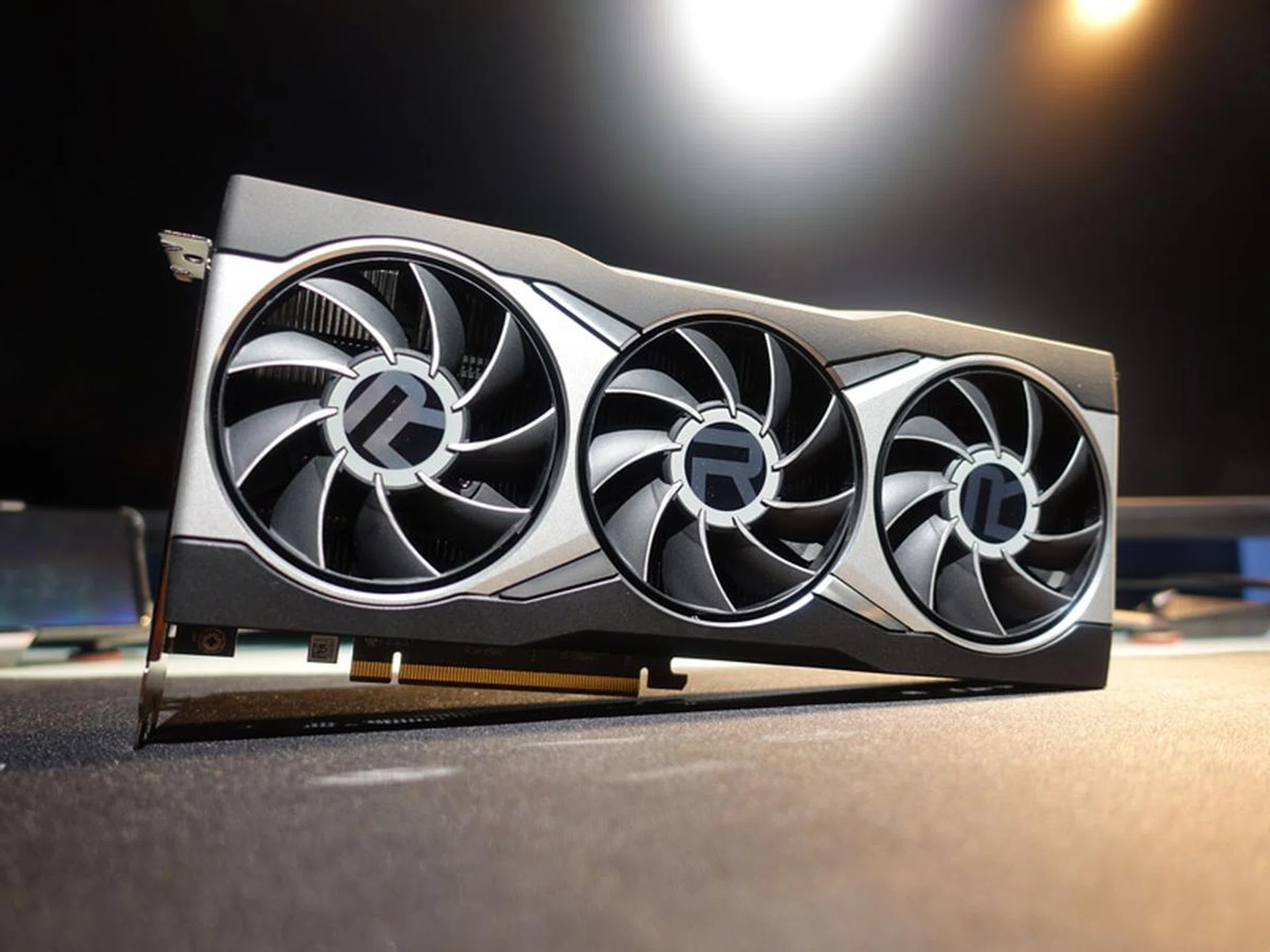 AMD Radeon RX 6900 XT Review: A powerful card that should have been so ...
