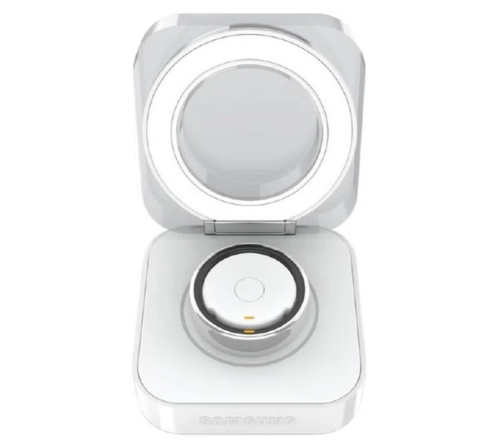 The charging case for the Samsung Galaxy Ring resembles that of the charging case for the Galaxy Buds. (Image source: Ice Universe)
