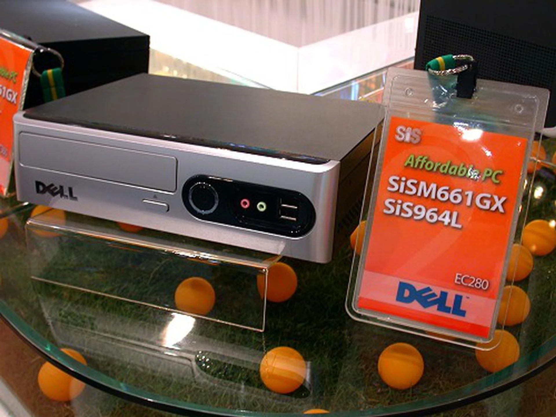  Even Dell has got a low cost system offering based on the SiS platform ï¿½ but it will only be available in selected regions.  