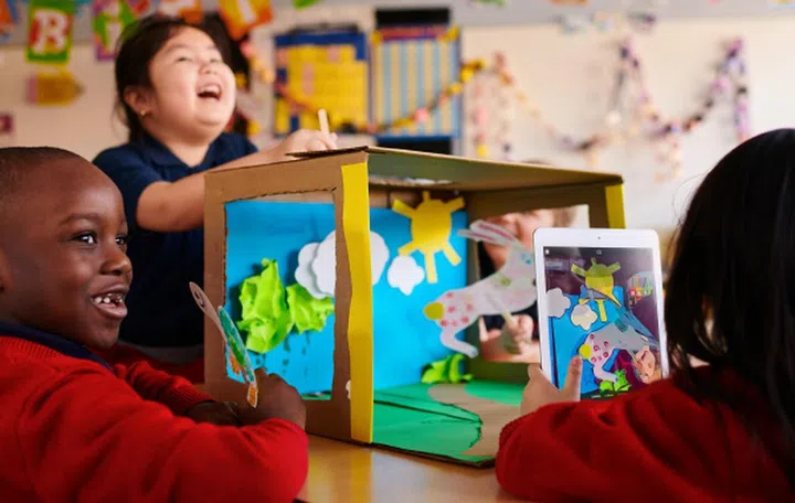 Everyone Can Create aims to make learning enjoyable and fun on the iPad. (Image source: Apple)