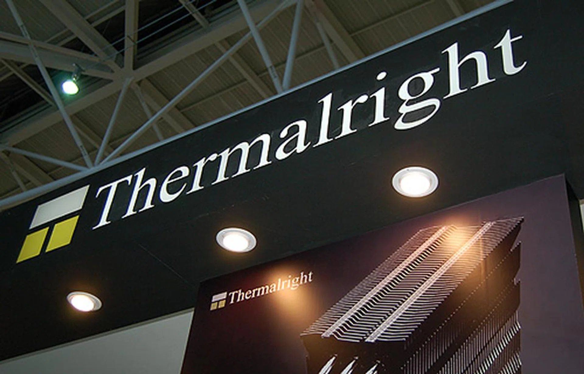 Thermalright had a lot of radically-design heatsinks and cooling solutions on display.