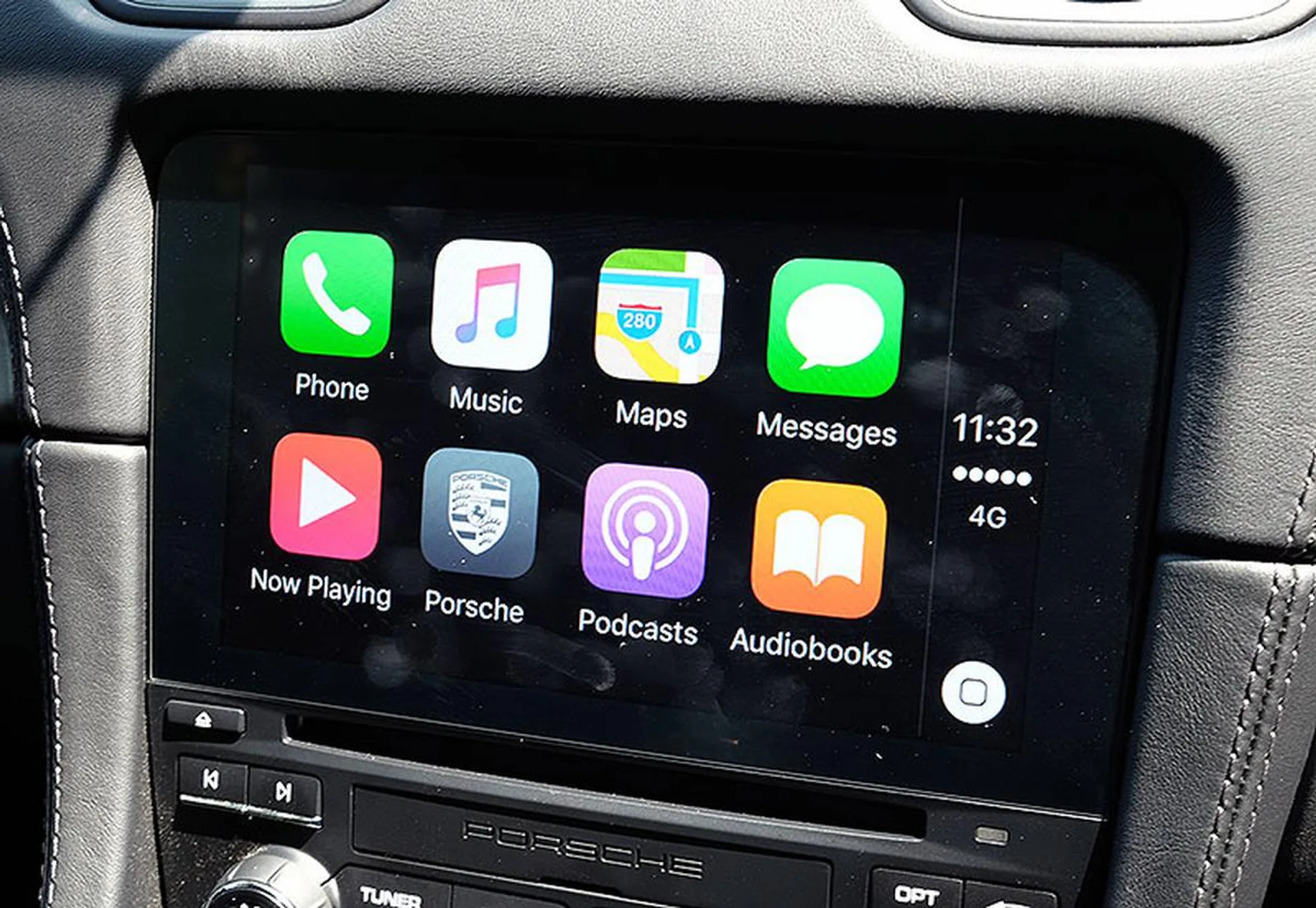 Clearly, Porsche believes that most of its customers are Apple users.
