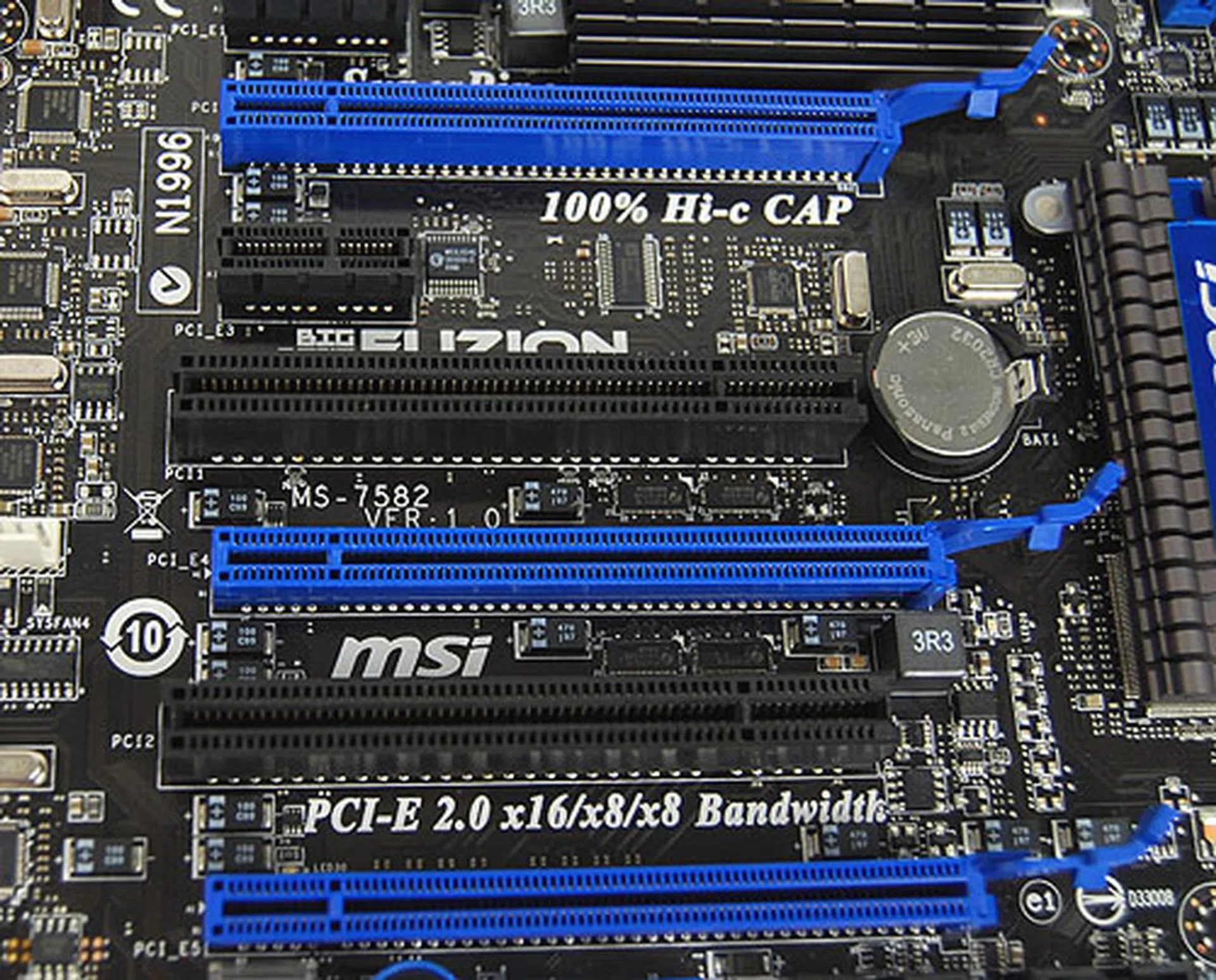The blue PCIe slots here are for the graphics cards, though Hydra at the moment only supports up to two GPUs. Lucid claims that 3-way configurations are upcoming.