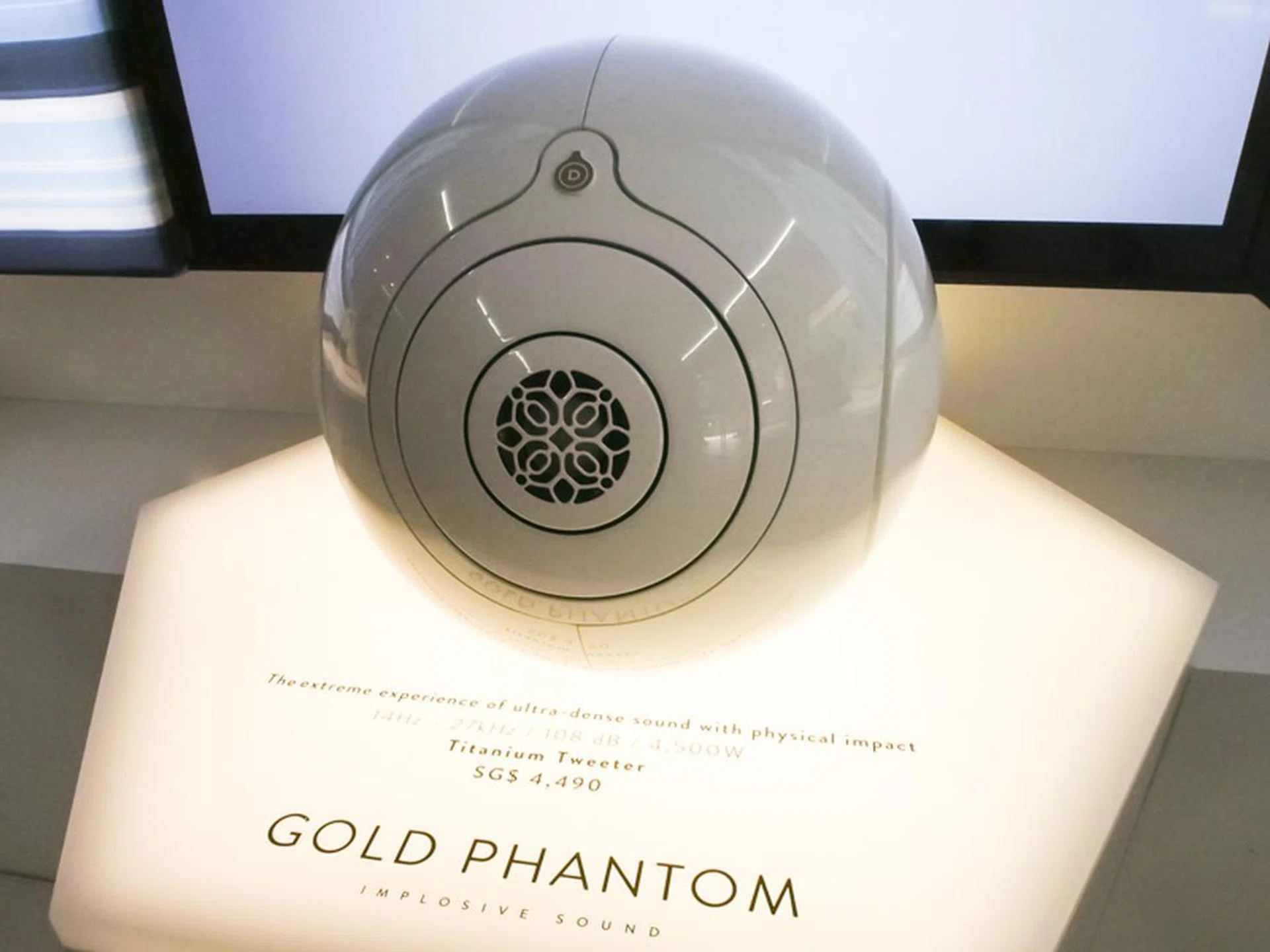 The sticker price is pretty high for this speaker, but you could argue that the audio quality is well worth it.