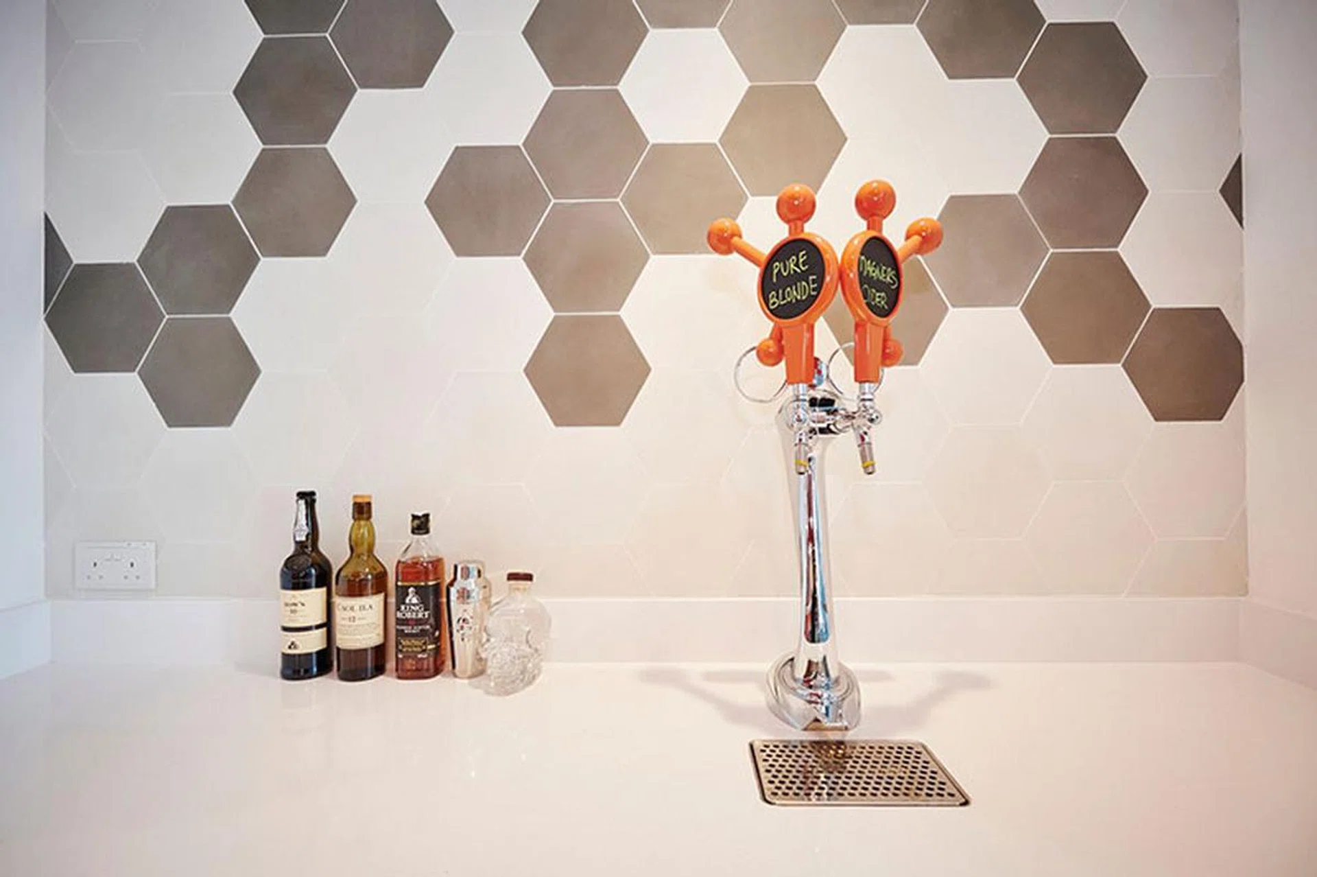 HubSpot Singapore beer tap