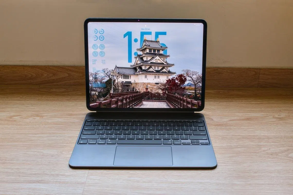 Global tablet shipments grew 10% in Q4 2025, driven by Apple and Lenovo