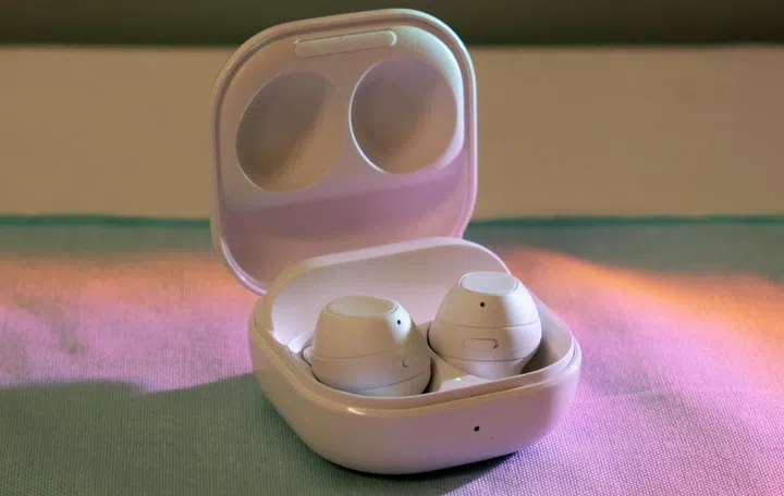 The Galaxy Buds FE is the entry-level earbuds in the Galaxy Buds lineup.