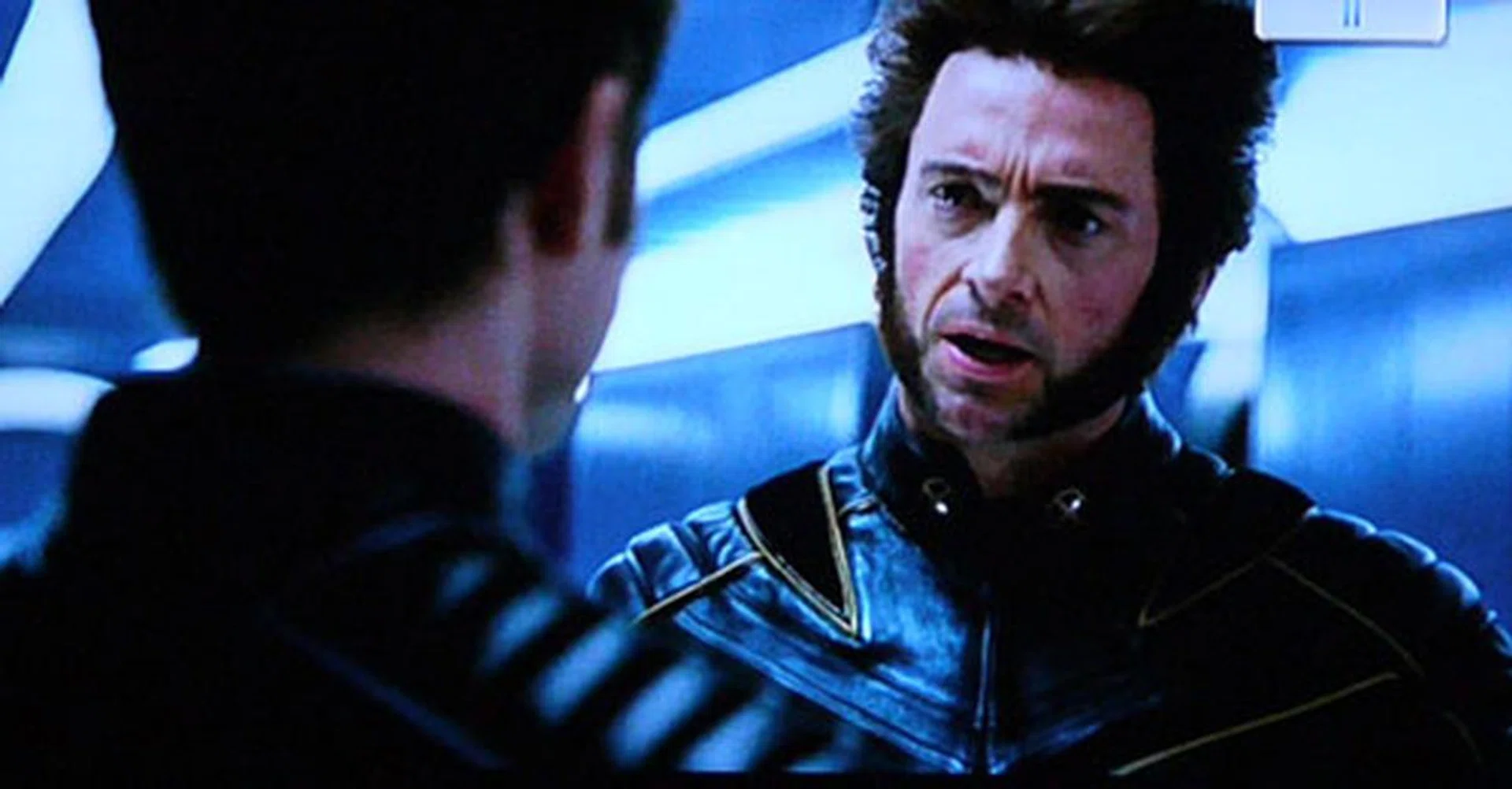The ET5S was able to flesh out convincing detail on the X-Men DVD. On the contrary, it's inability to filter out MPEG noise effectively becomes apparent when the viewing distance is reduced. 
