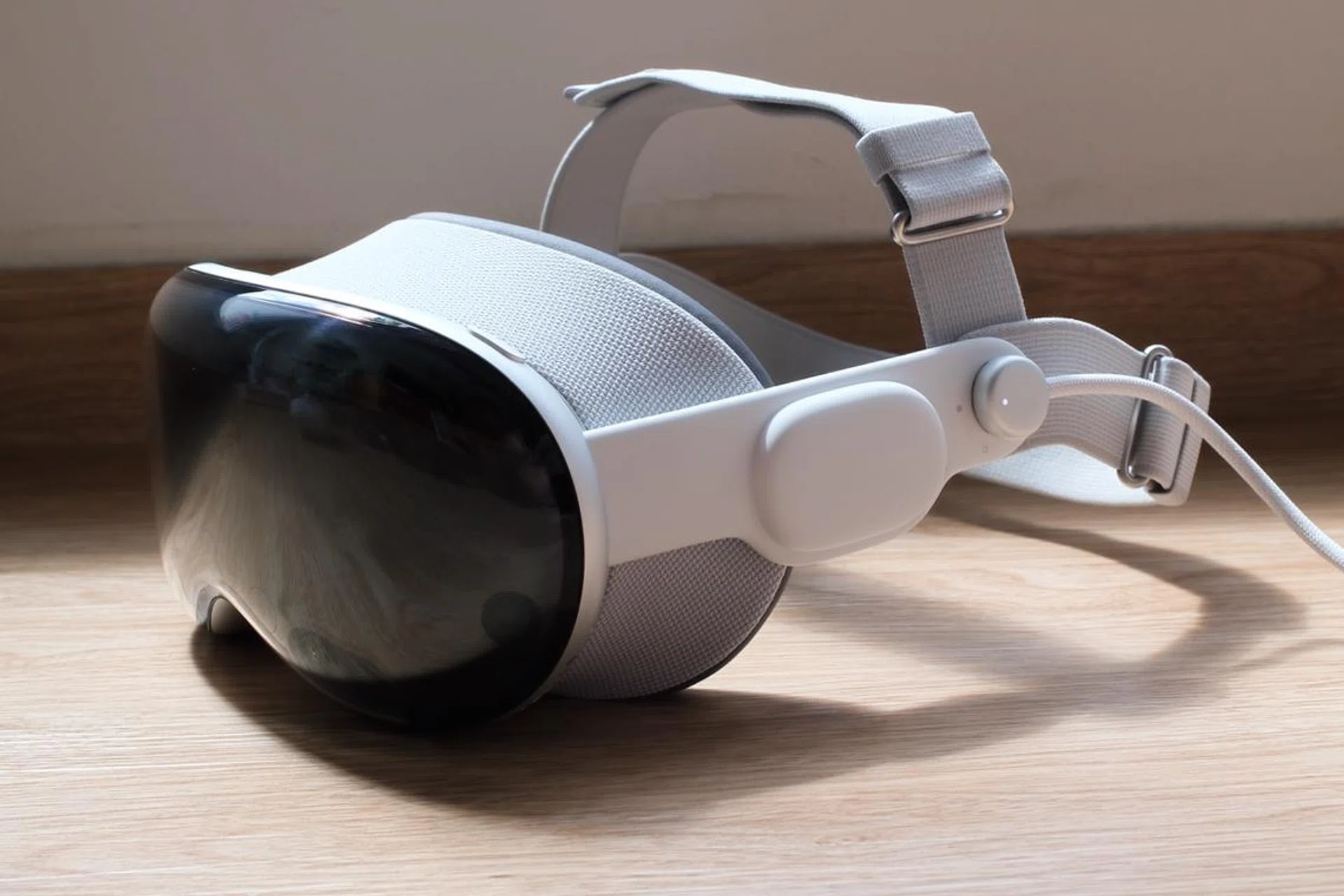 Apple plans to release two new Vision Pro devices. Pictured here is the first-generation Apple Vision Pro. Photo: HWZ