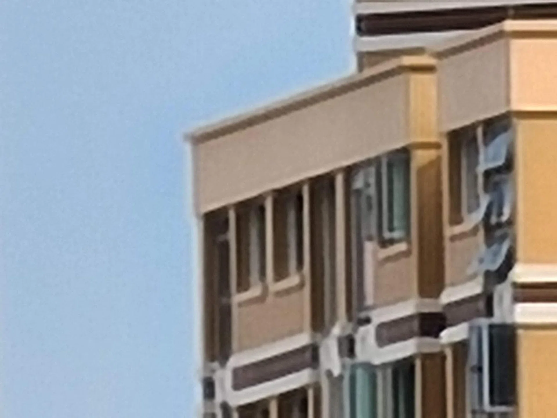 Samsung Galaxy S20 Ultra 100x zoom.