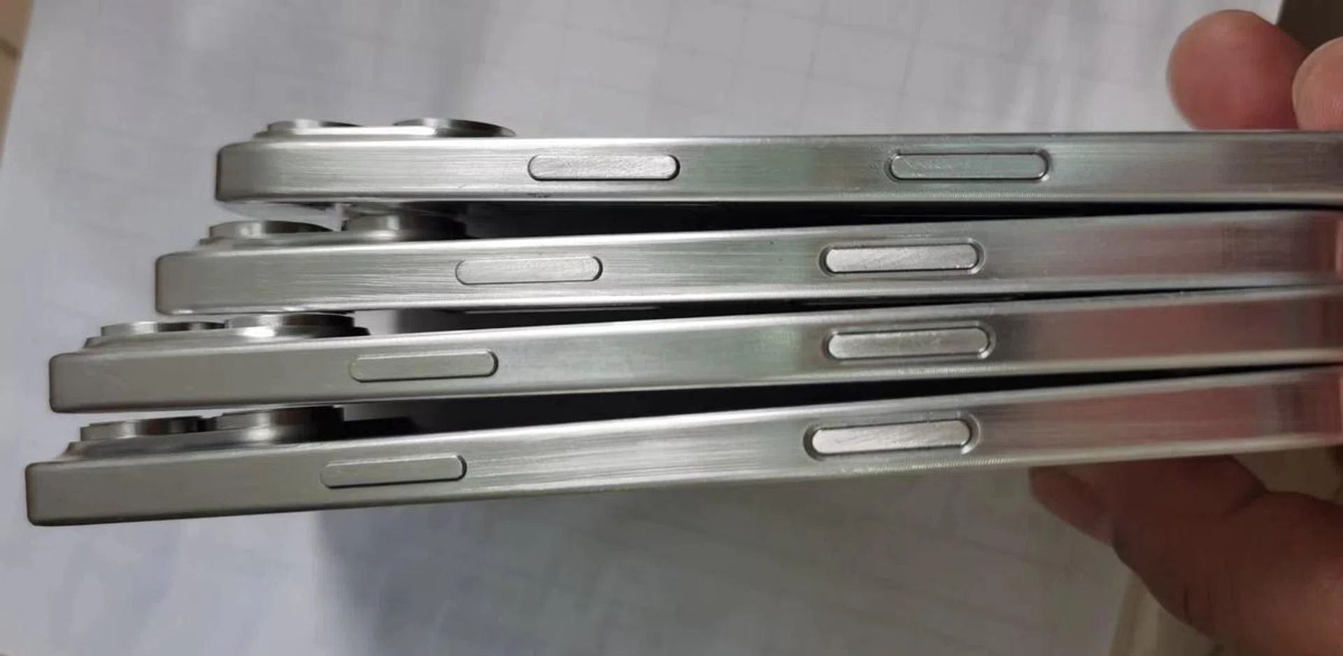 This year's iPhones are rumoured to be coming with a "capture button". Photo: Sonny Dickson

