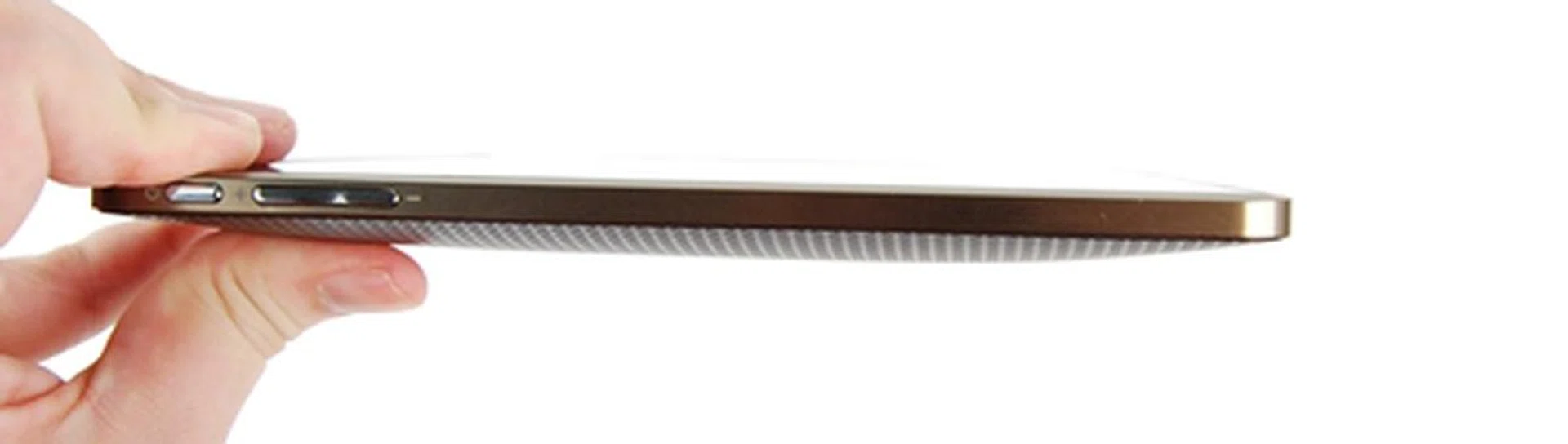 For a 10.1-inch tablet, the ASUS Eee Pad Transformer manages a decent 12.98mm thin profile.