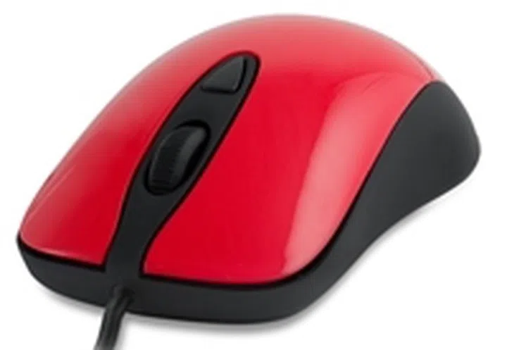 The SteelSeries Kinzu optical mouse is available at a promotional price of S$10 with the purchase of either the Gaming 7 or Gaming 5 mobo!