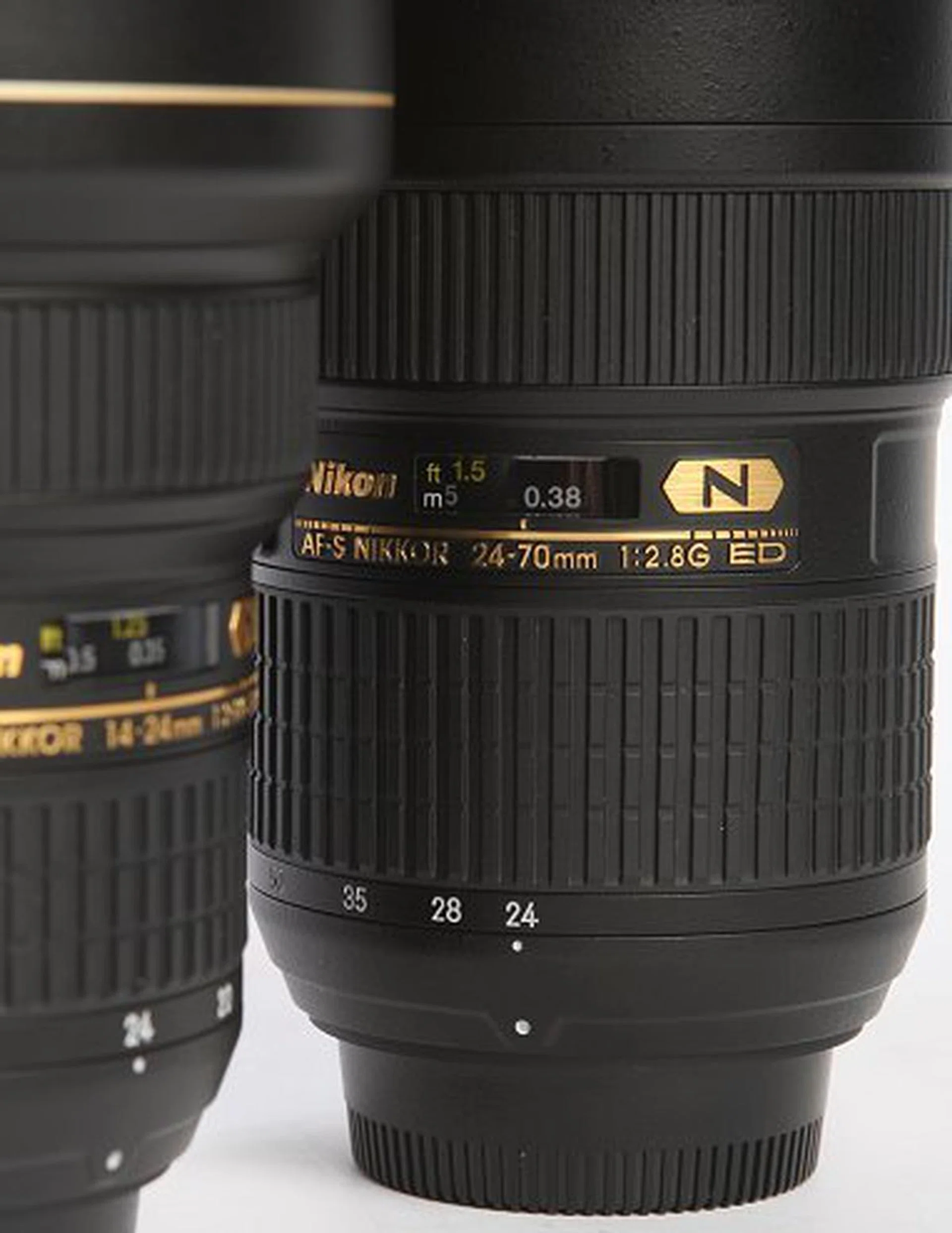 AF-S Nikkor 24-70mm f/28G ED. Standard zoom NIKKOR lens with constant high f/2.8 aperture.