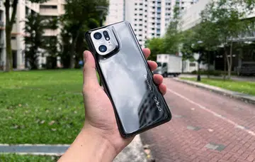Oppo Find X5 Pro.