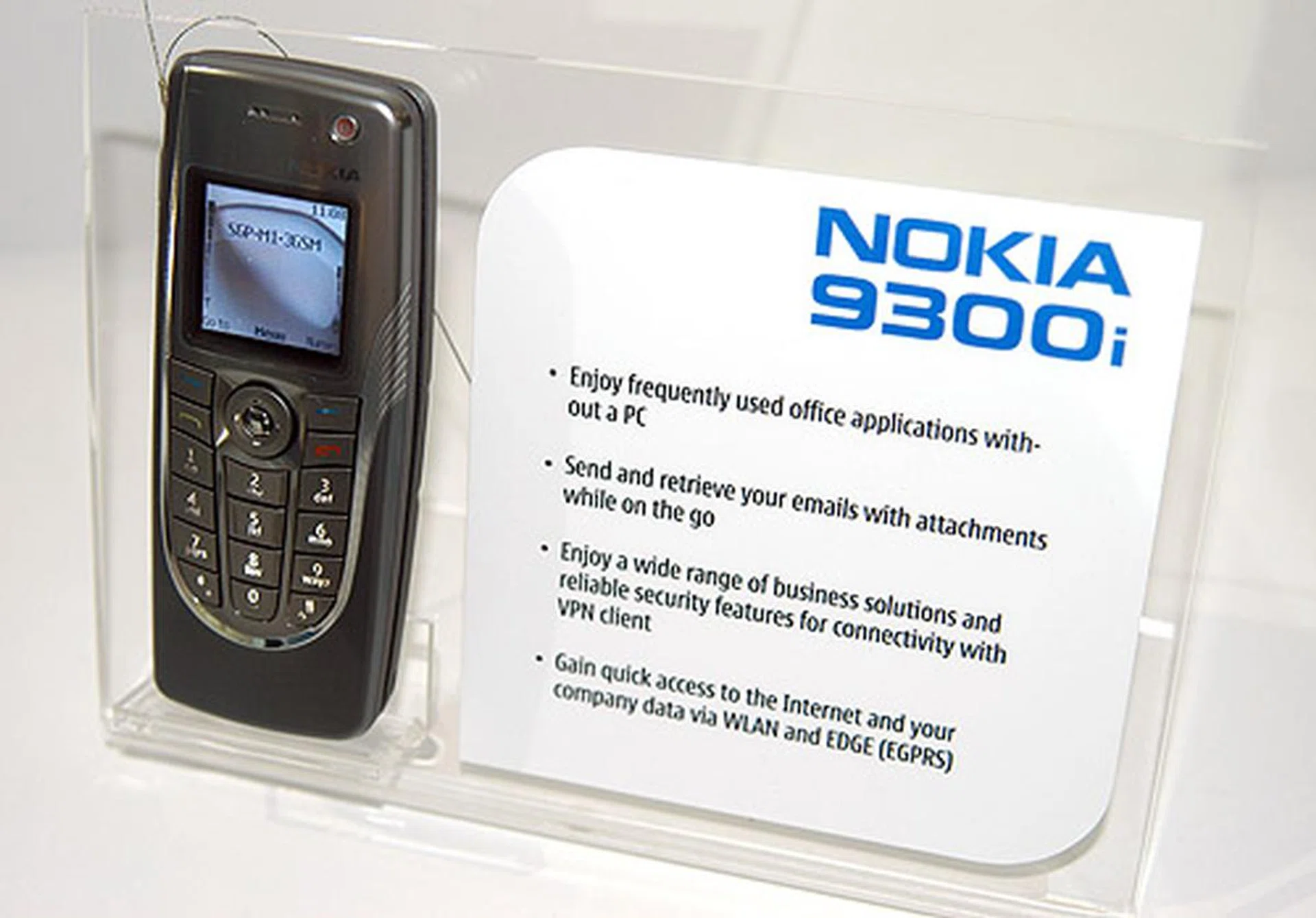 Making its usual appearence is the 9300i communicator.