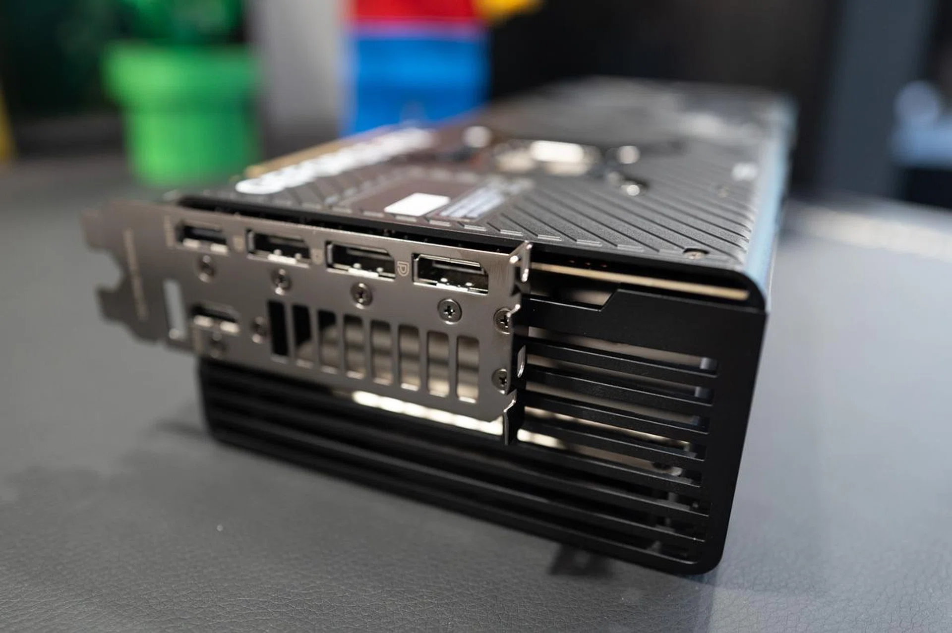 While the current-gen RTX 40-series of cards still uses HDMI 2.1a and DisplayPort 1.4a outputs, there's a very good chance NVIDIA's next-gen cards will feature the latest version.