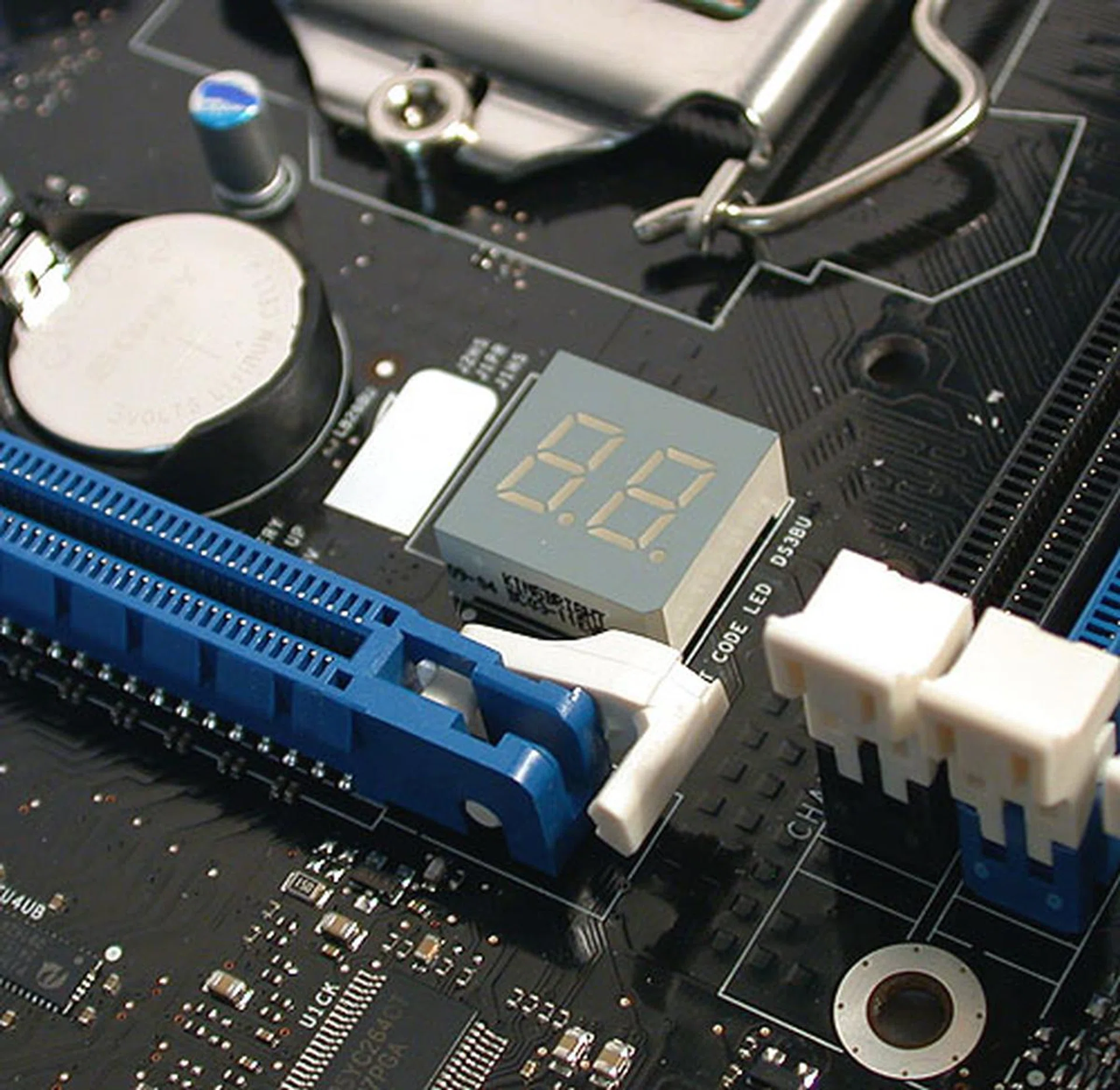 Intel has included POST code LED indicators to help users when troubleshooting is required.