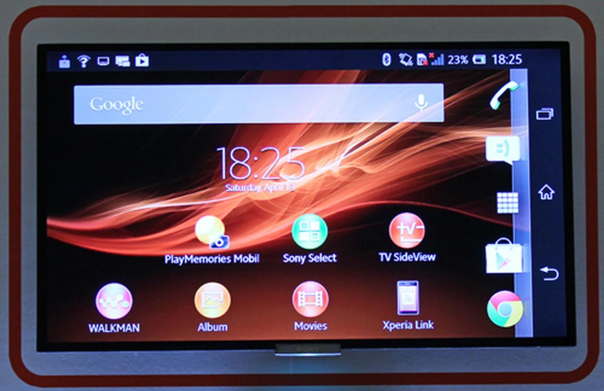 The end product of One Touch mirroring is the fact that you can turn your TV into a smartphone display.