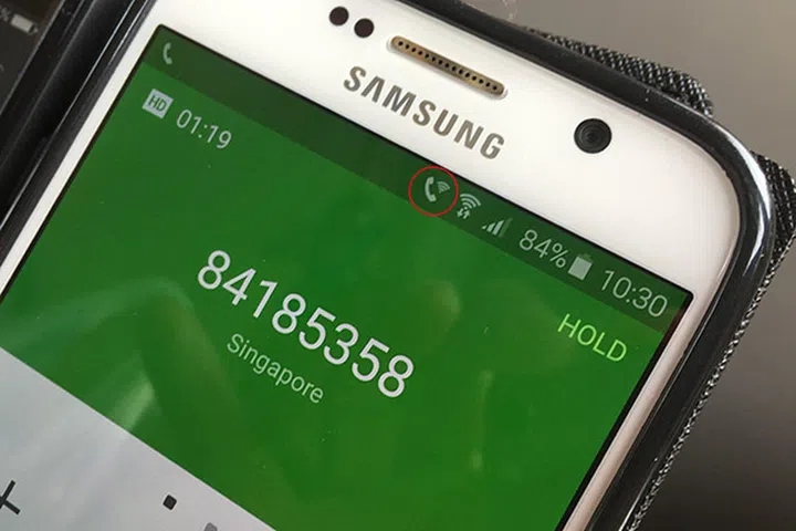 See that Wi-Fi on handset symbol? That's how you tell you're on a VoWi-Fi call.