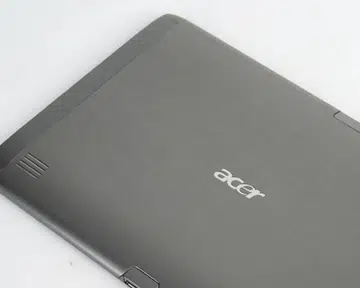 The brushed metal finish is a nice touch, but the added weight could be a deal breaker.