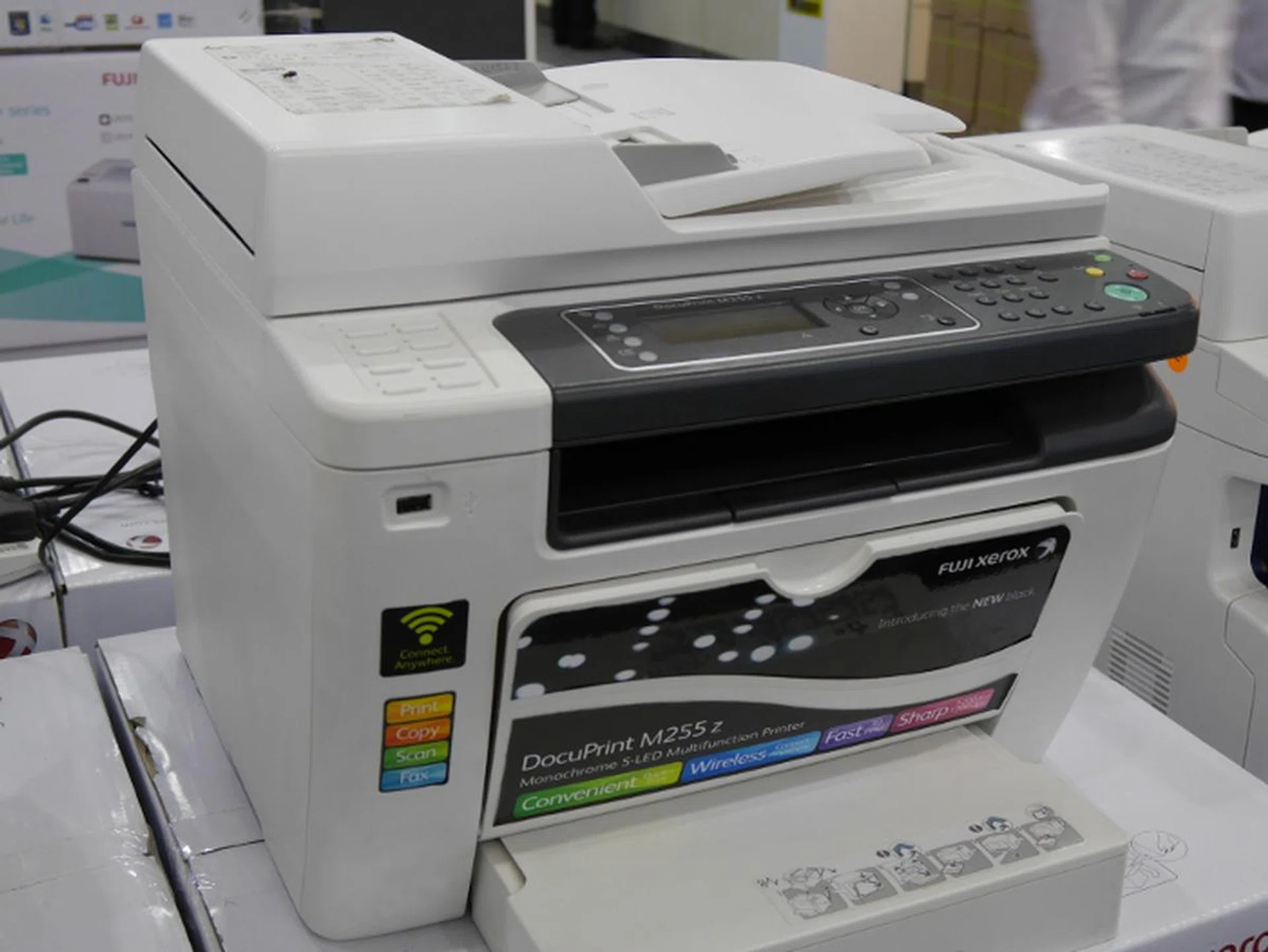 A mono multifunction S-LED printer, the DocuPrint M255 z can print, scan, fax and copy. With a print speed of 30ppm, the printer is also capable of automatic duplex printing and comes with free DocuWorks OCR software. Grab it for $249 (usual price $399) and get free $20 NTUC vouchers.  